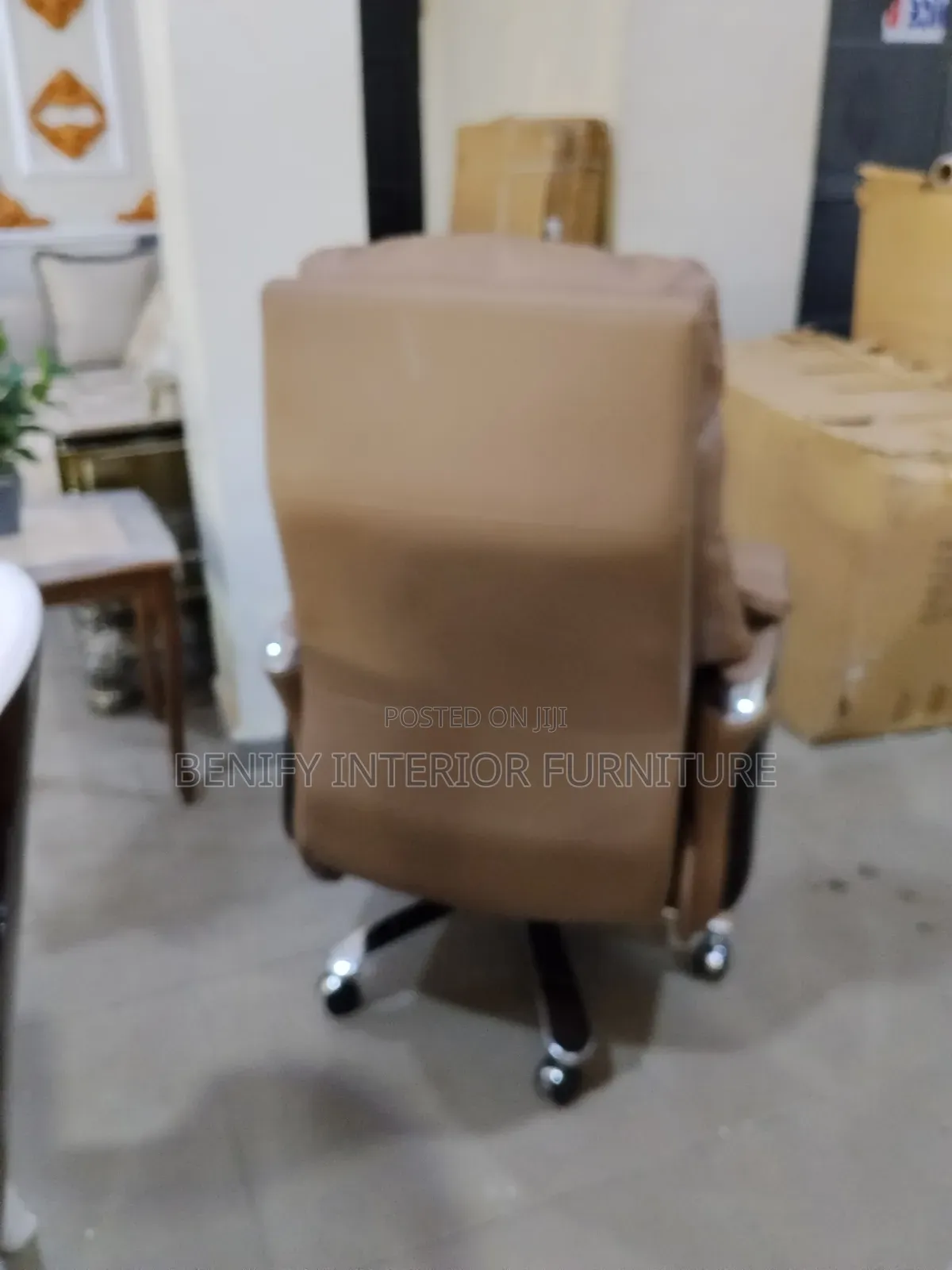 Electric Massage Ergonomic Office Chair With Footrest