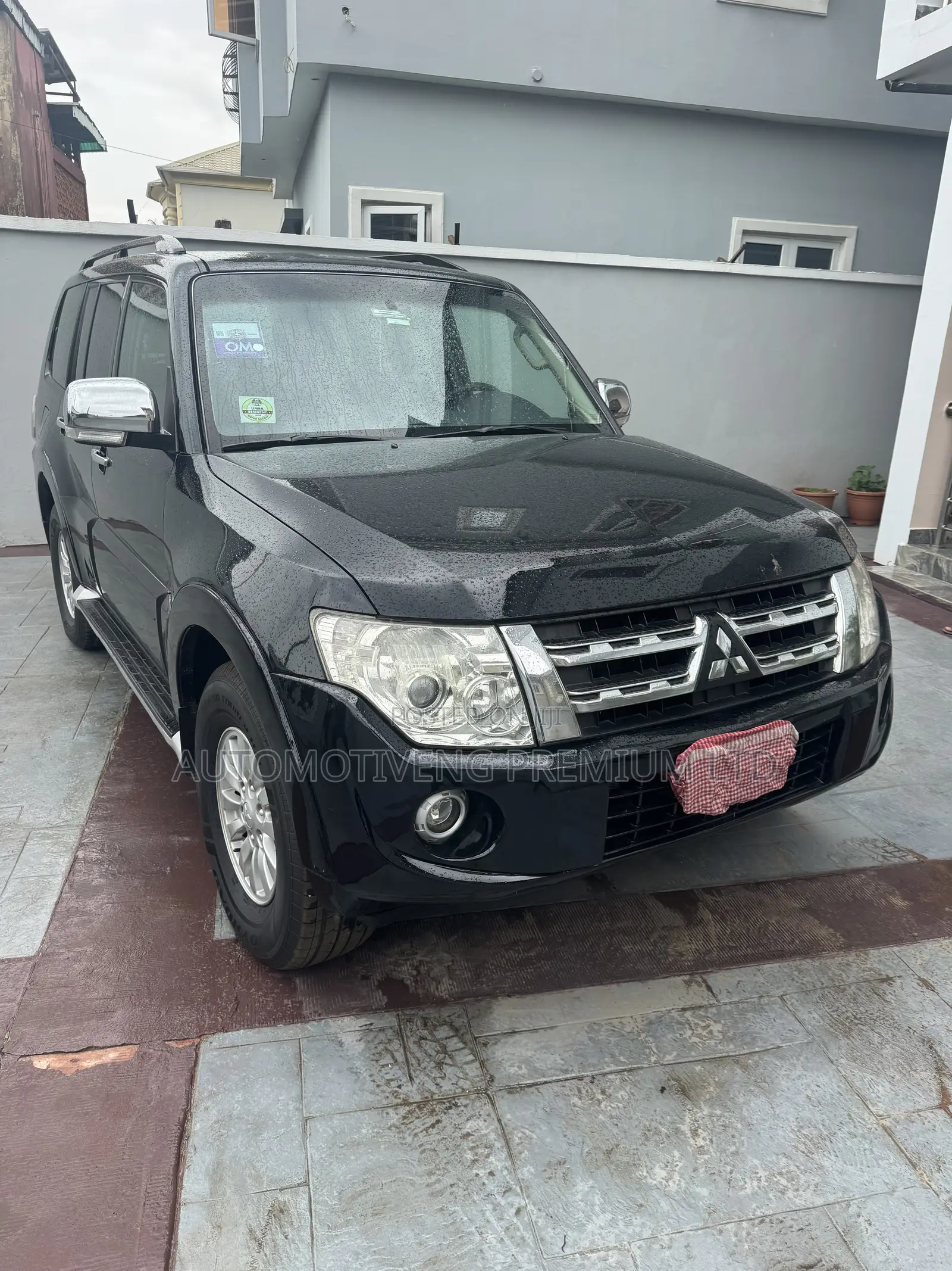 Mitsubishi Pajero 3.8 V6 GLS/GLX 2012 Black