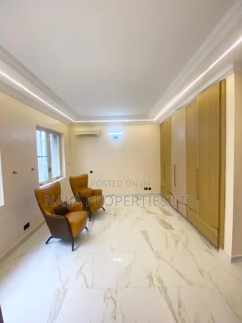 3bdrm Apartment in Yusuf Abiodun, Victoria Island Extension for rent
