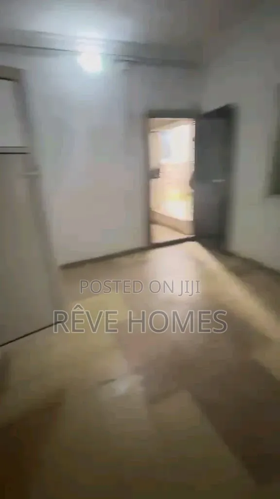 Studio Apartment in Soluyi for rent