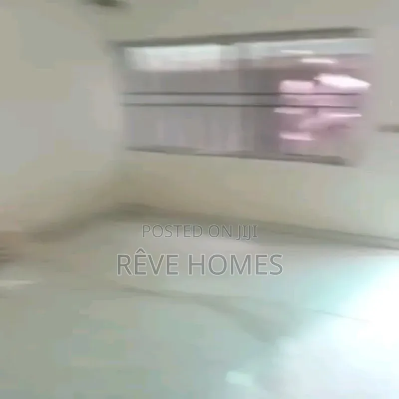 Mini Flat in Adekunle for rent