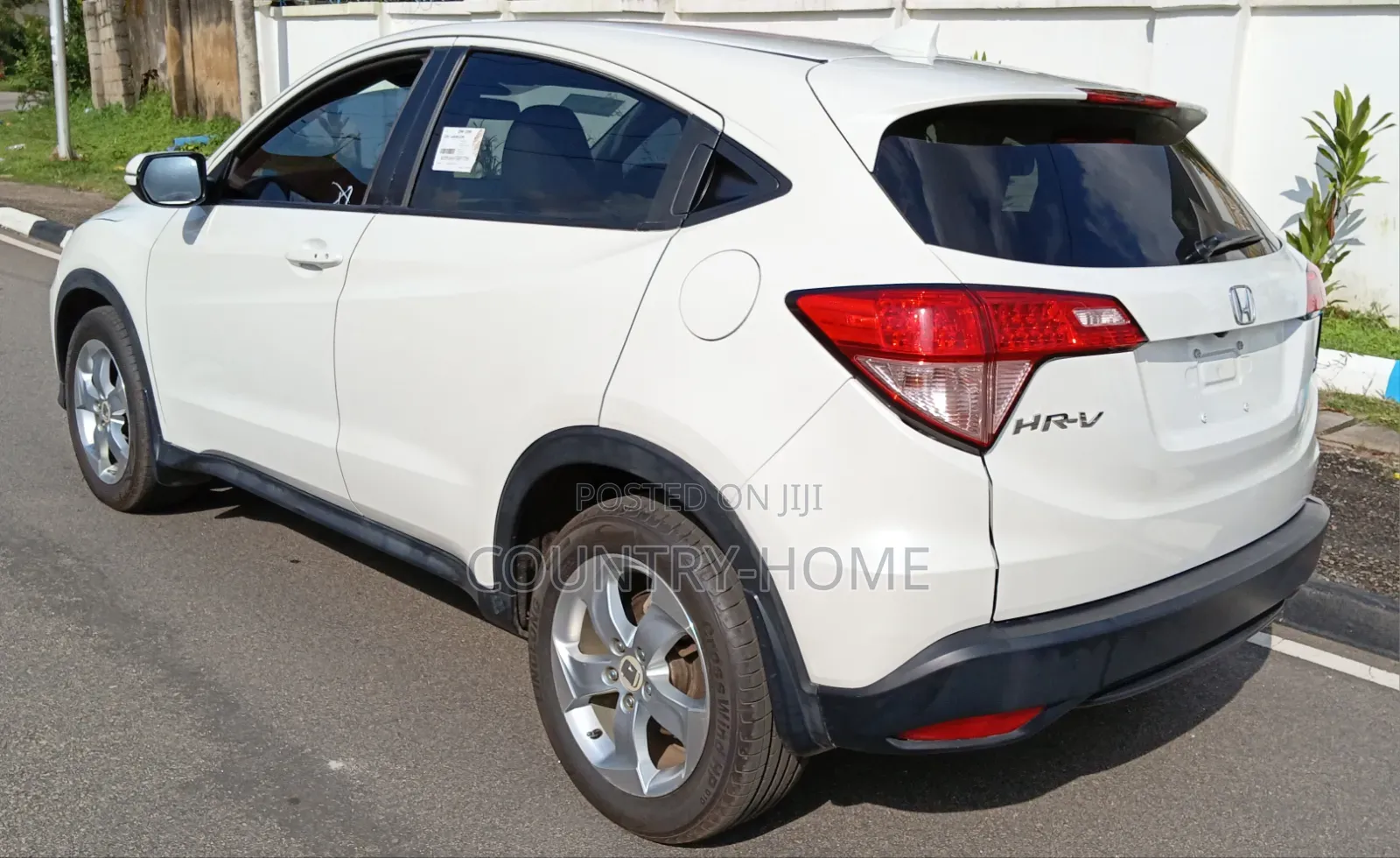 Honda HR-V 4dr SUV (1.5L 4cyl CVT) 2016 Off white