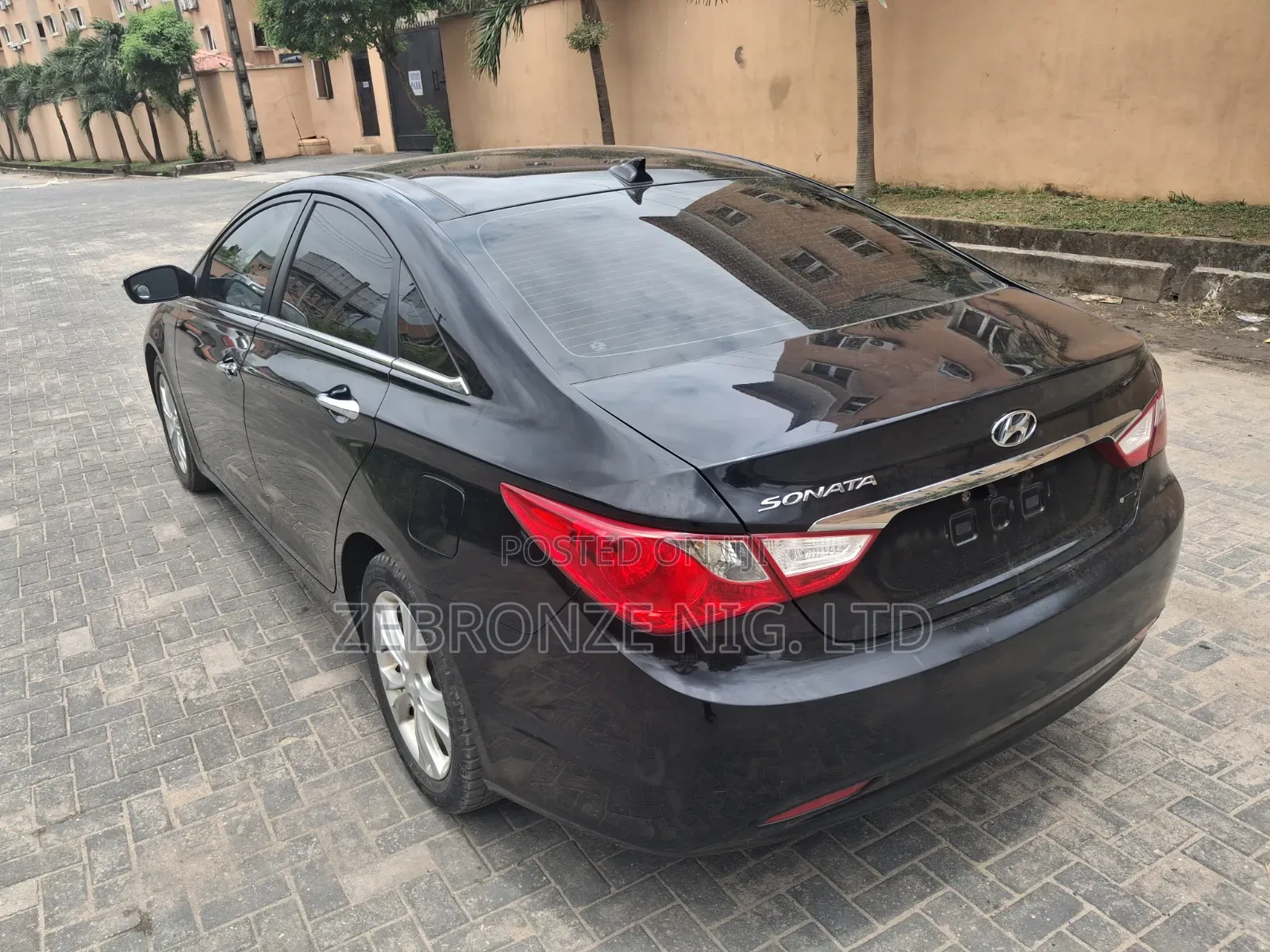 Hyundai Sonata 2013 Black