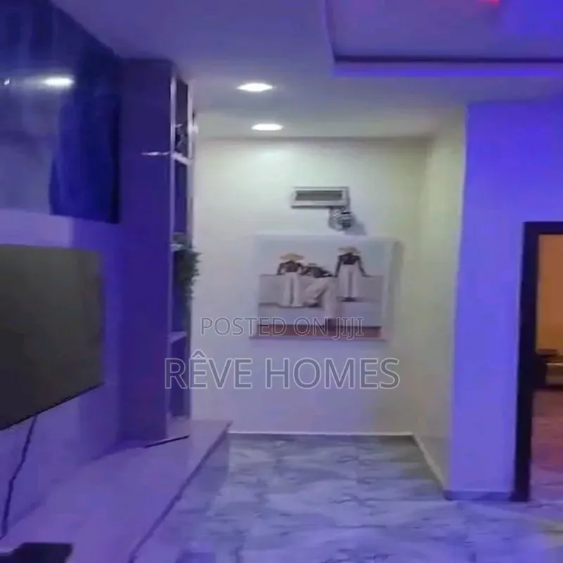 Furnished 2bdrm Block of Flats in Shomolu / Shomolu for rent