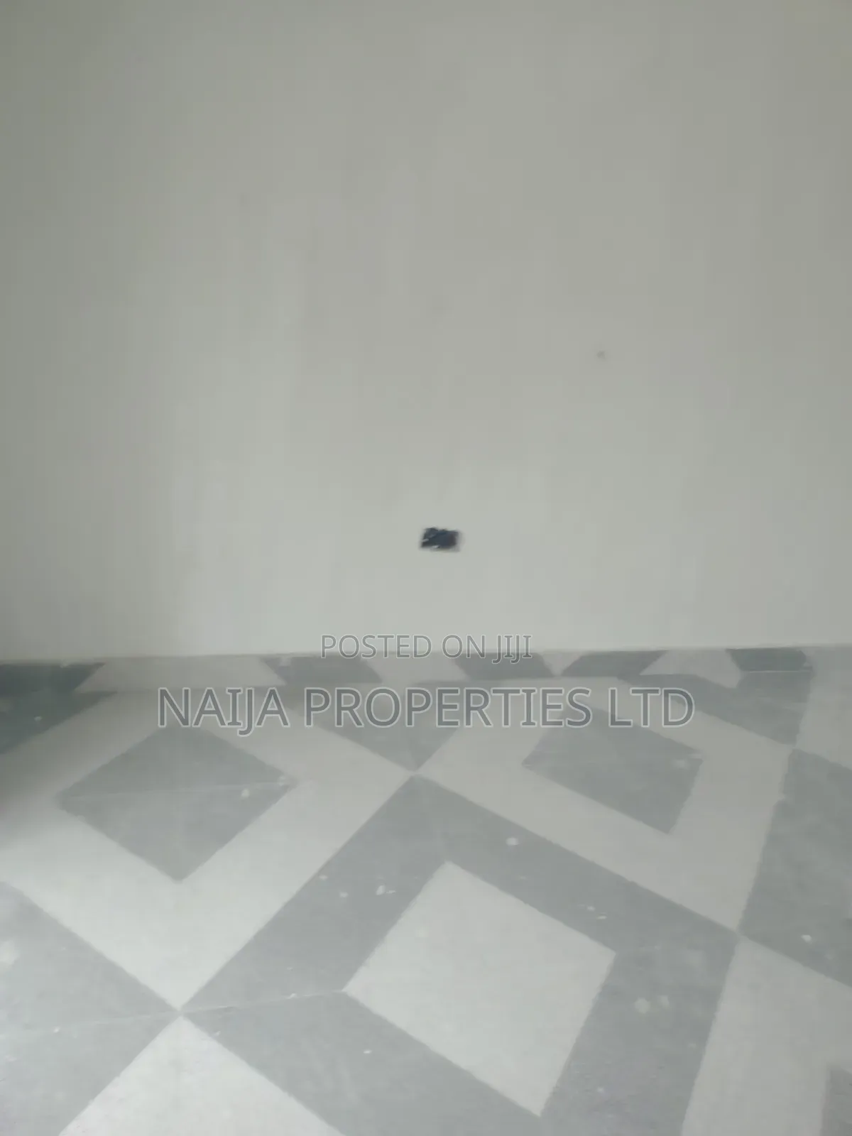 Shop Closed to the Express at MajeK, Sangotedo for Rent