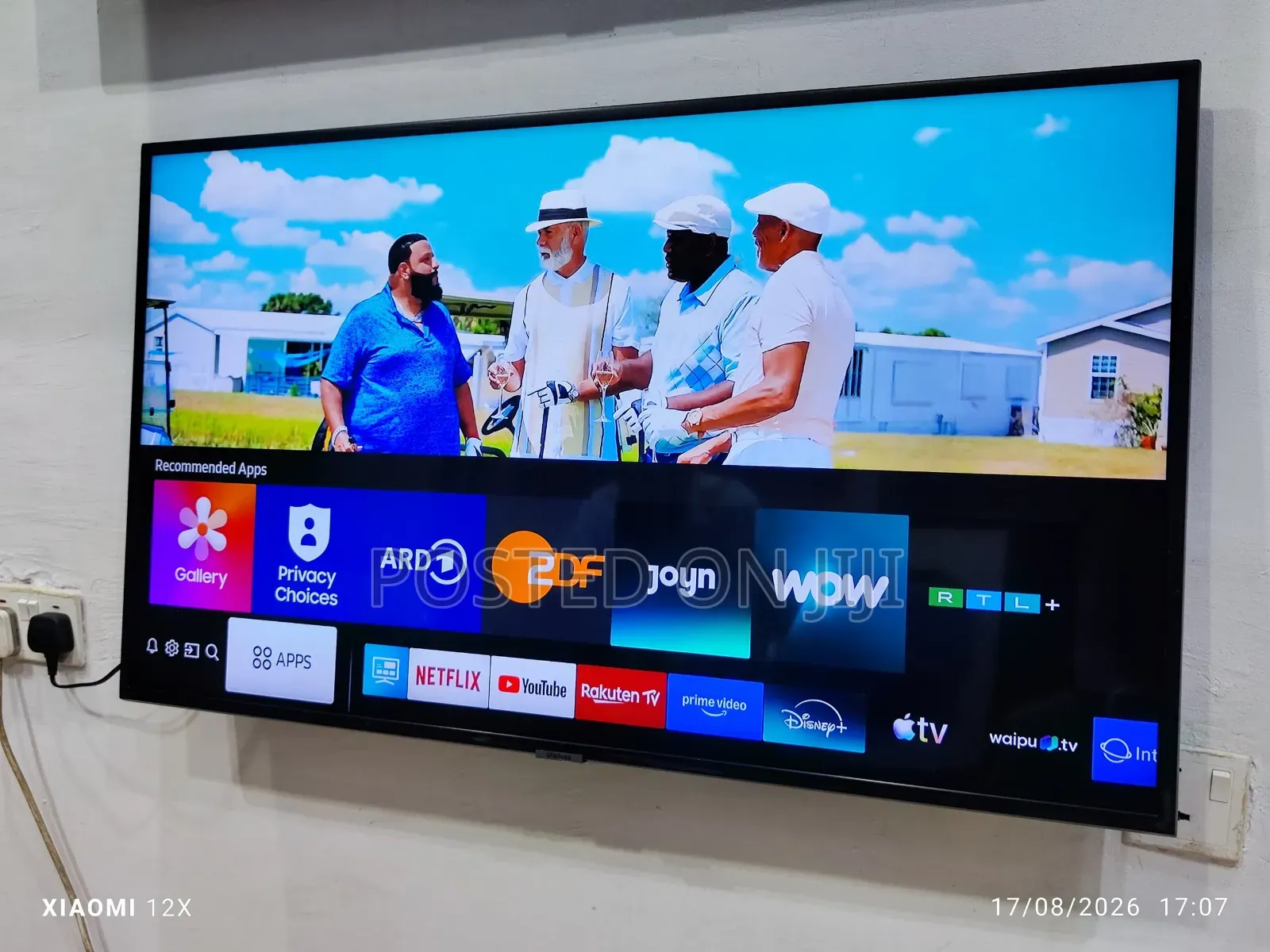 Top Notch 43" Samsung Crystal Clear Premium Uhd HDR Sleek Smart TV