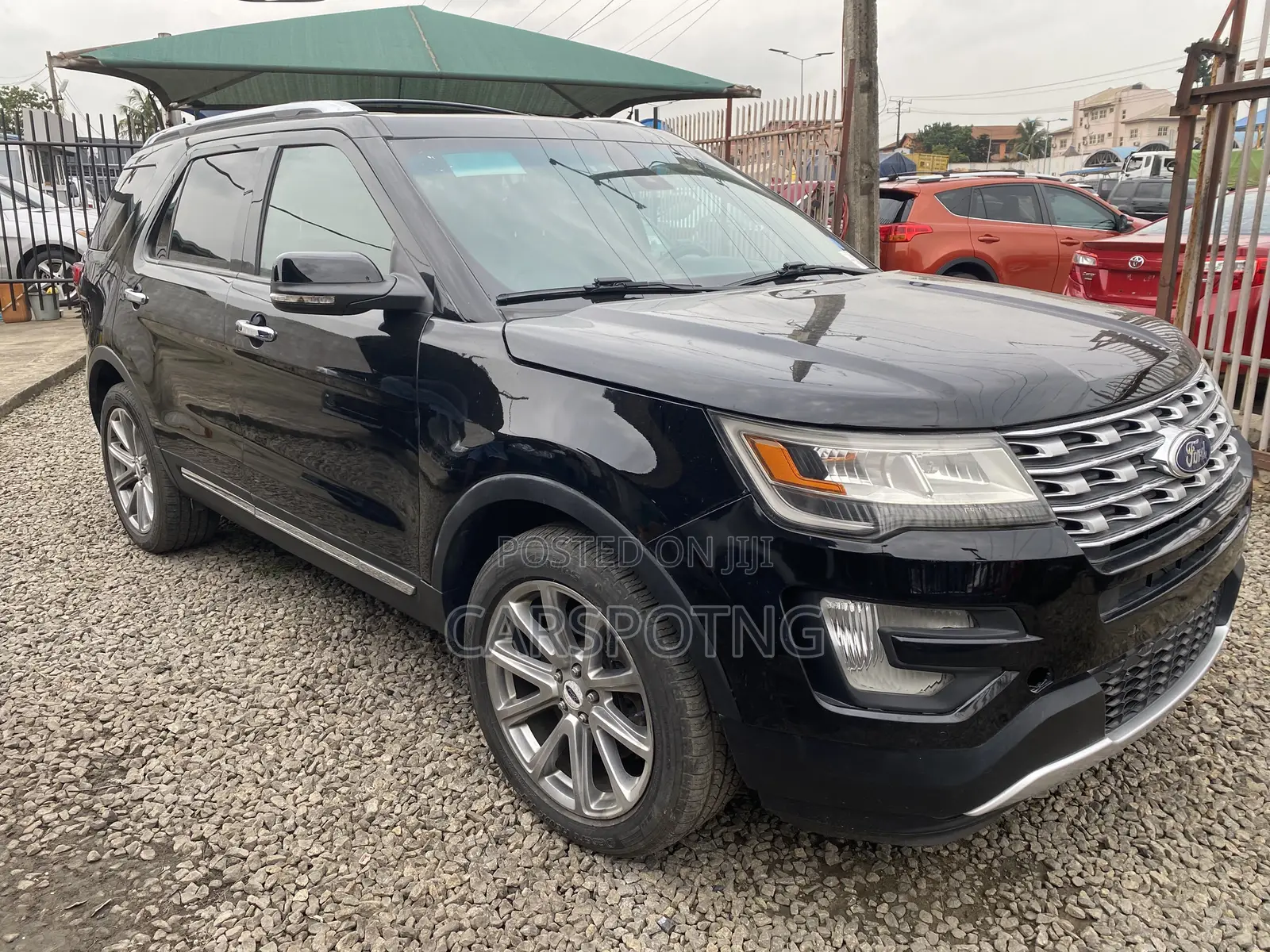 Ford Explorer Platinum 4dr 4x4 (3.5L 6cyl 6A) 2017 Black