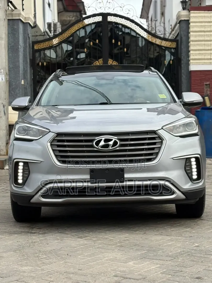 Hyundai Santa Fe Limited Ultimate AWD 2017 Silver