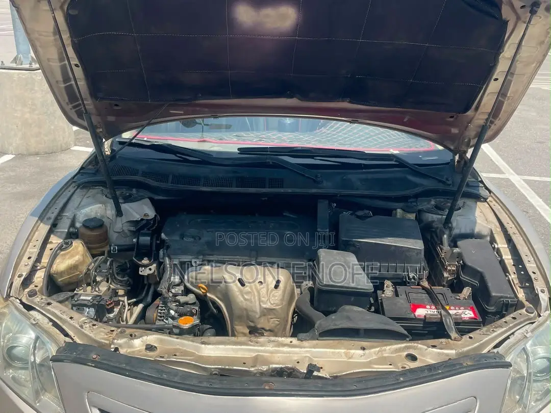 Toyota Camry LE 4dr Sedan (2.4L 4cyl 5A) 2008 Gold