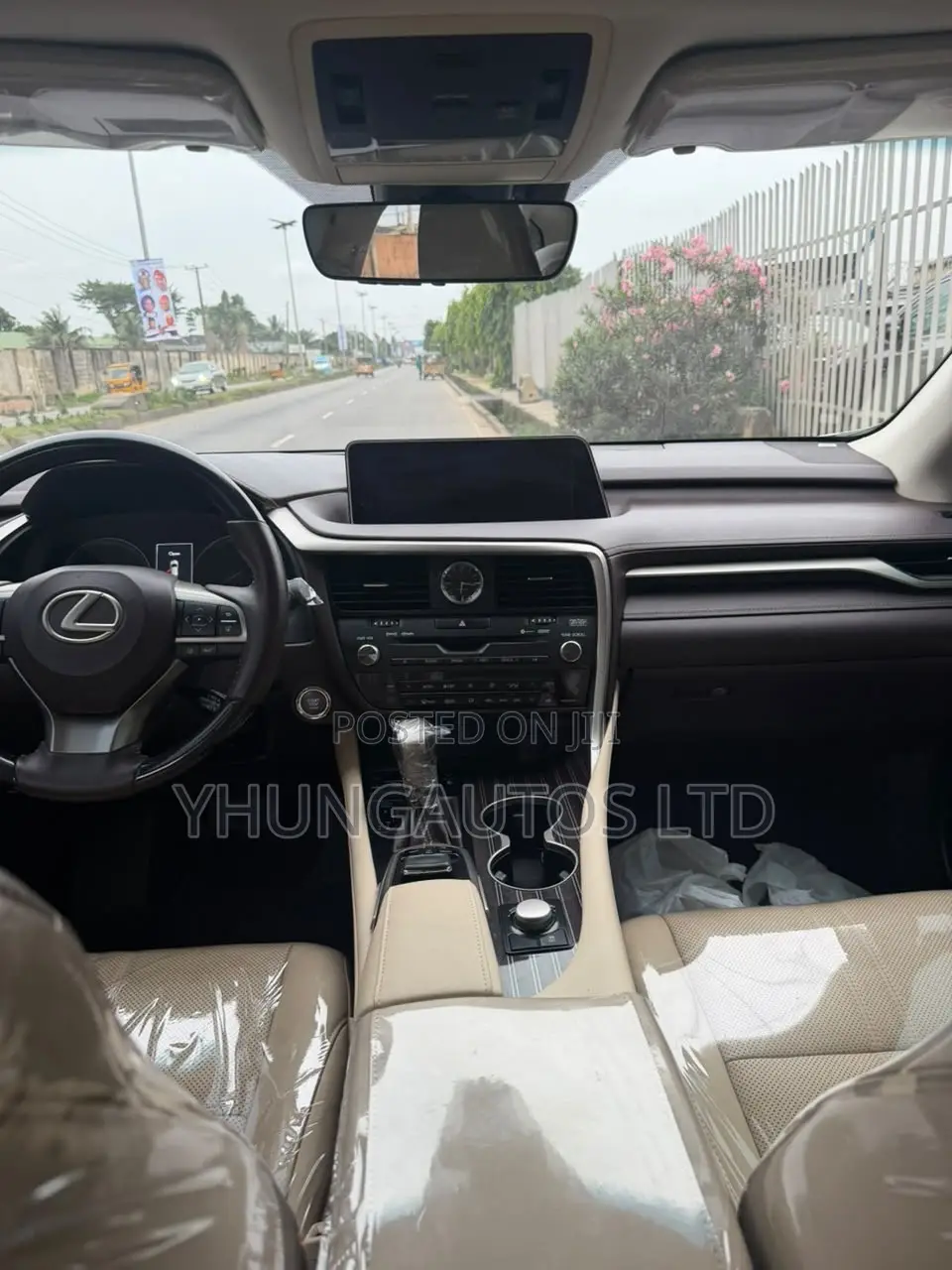 Lexus RX 350 AWD 2017 White