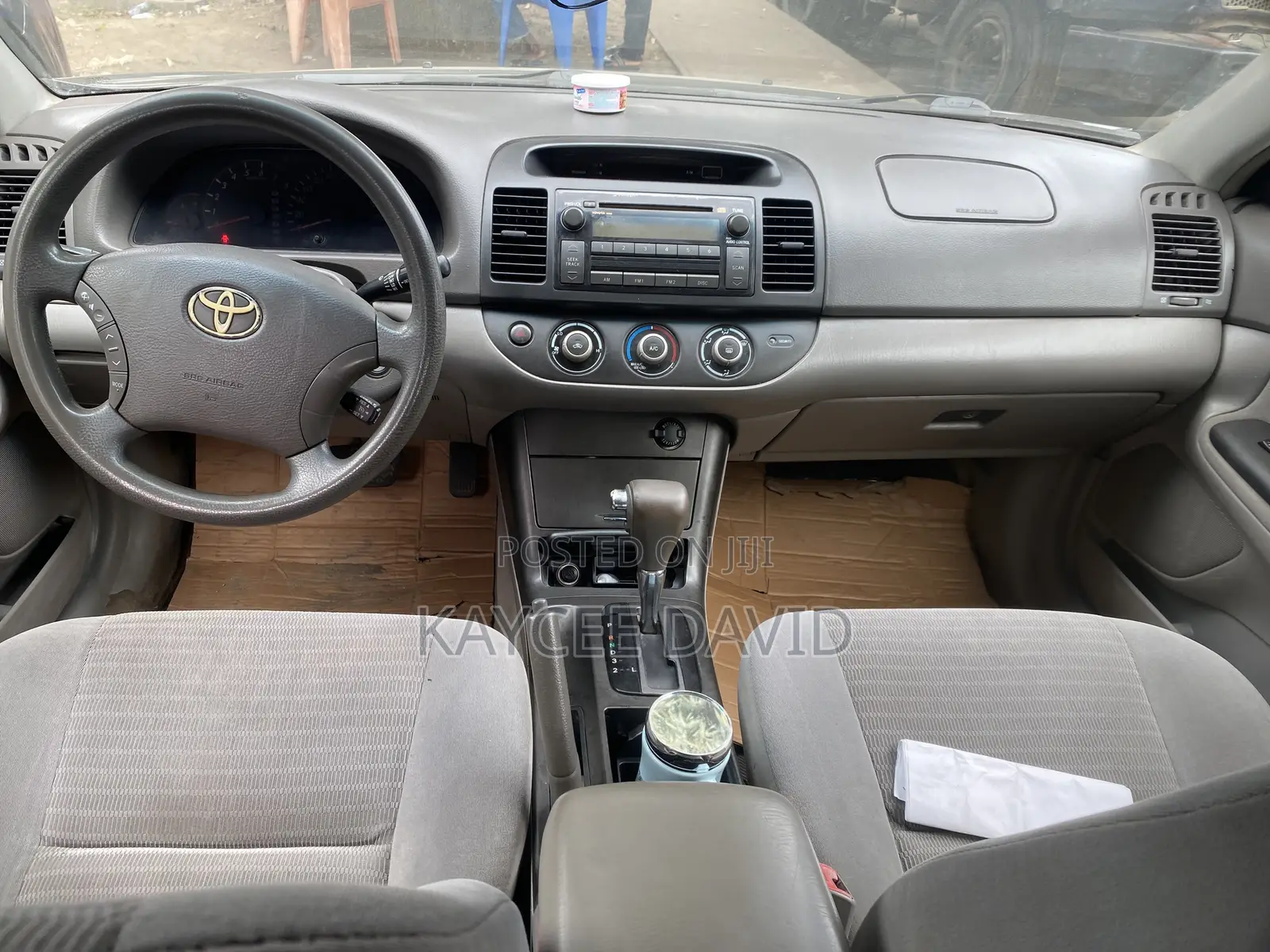 Toyota Camry LE 4dr Sedan (2.4L 4cyl 5A) 2005 Gray