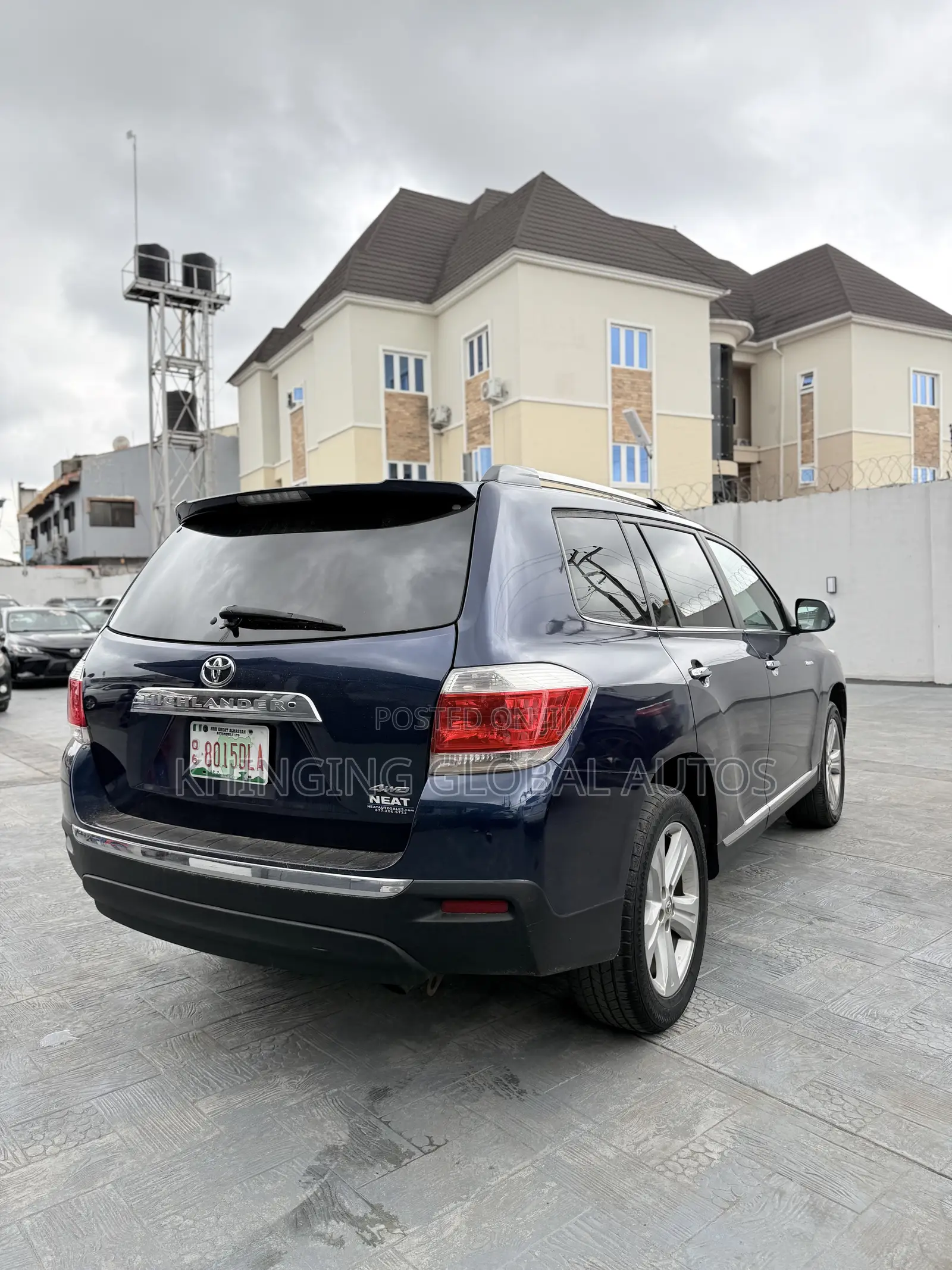 Toyota Highlander Limited 3.5l 4WD 2013 Blue
