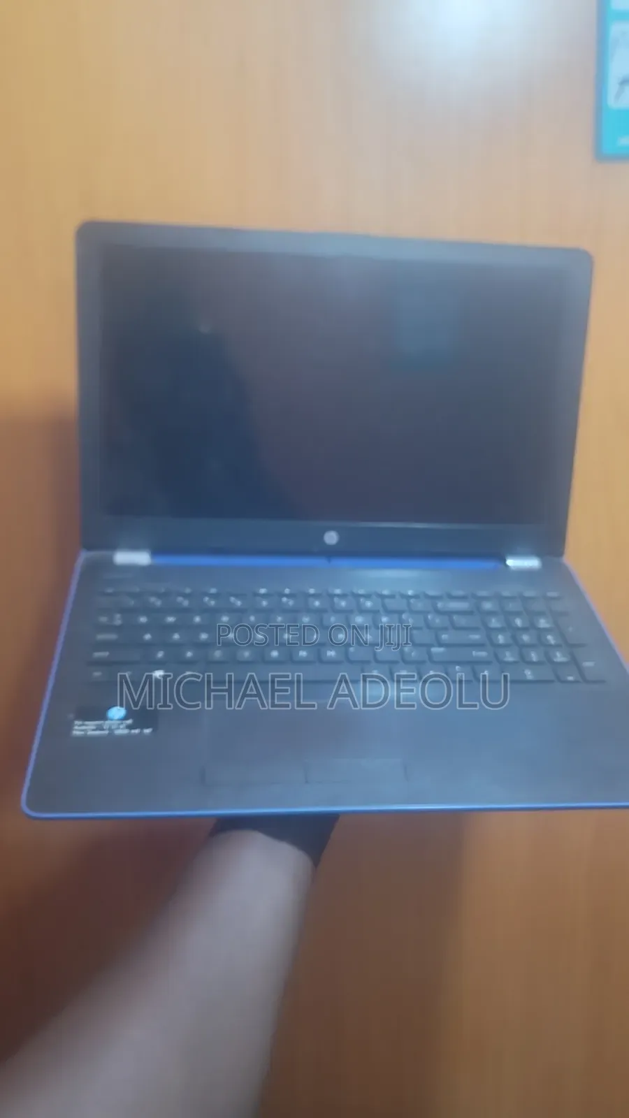 Laptop HP 15-da2933nia 8GB AMD A10 HDD 256GB