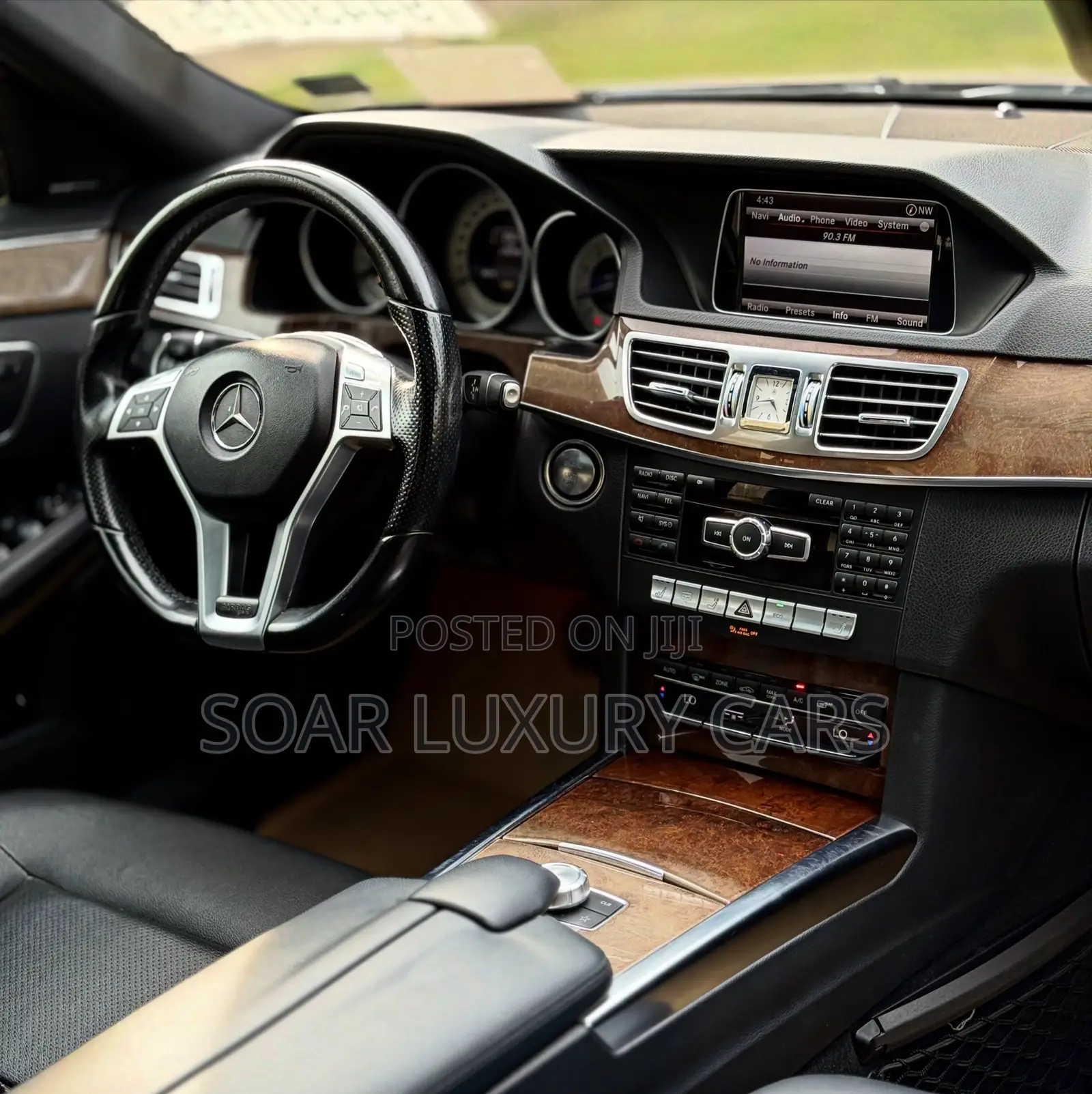 Mercedes-Benz E350 Base 4Matic Sedan AWD (3.5L 6cyl 7A) 2014 Gray