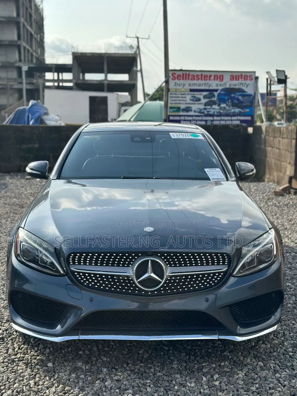 Mercedes-Benz C300 2016 Black
