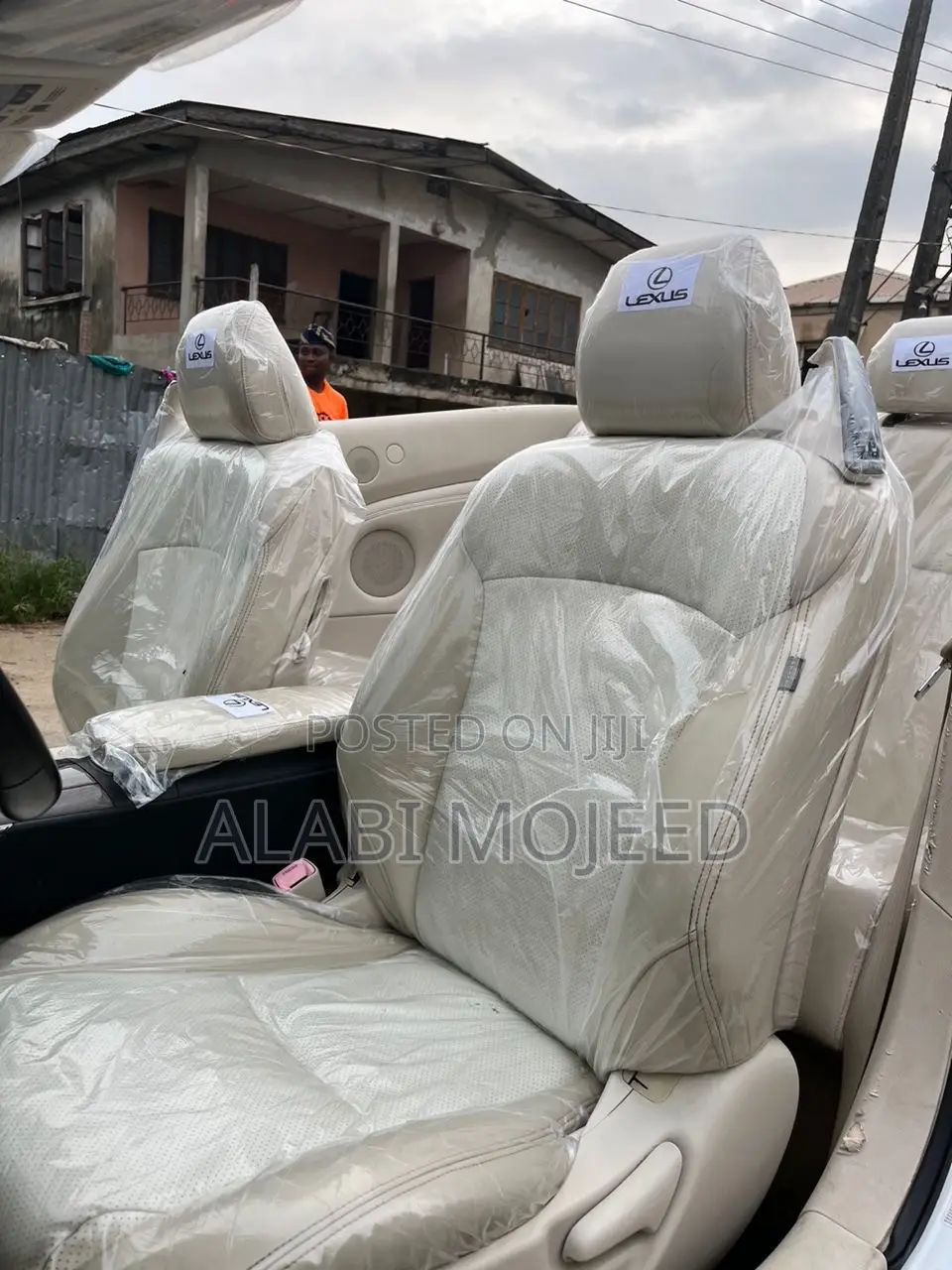 Lexus IS 350 C 2011 White