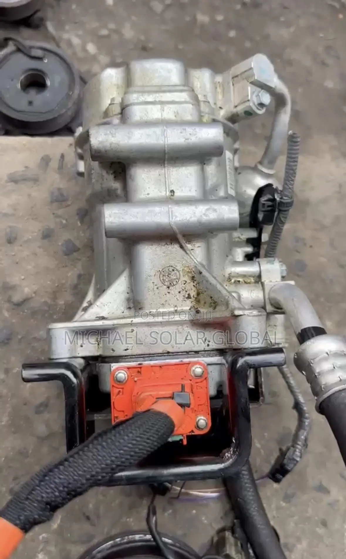 Land Cruiser a/C Hybrid Compressor 2025 Model