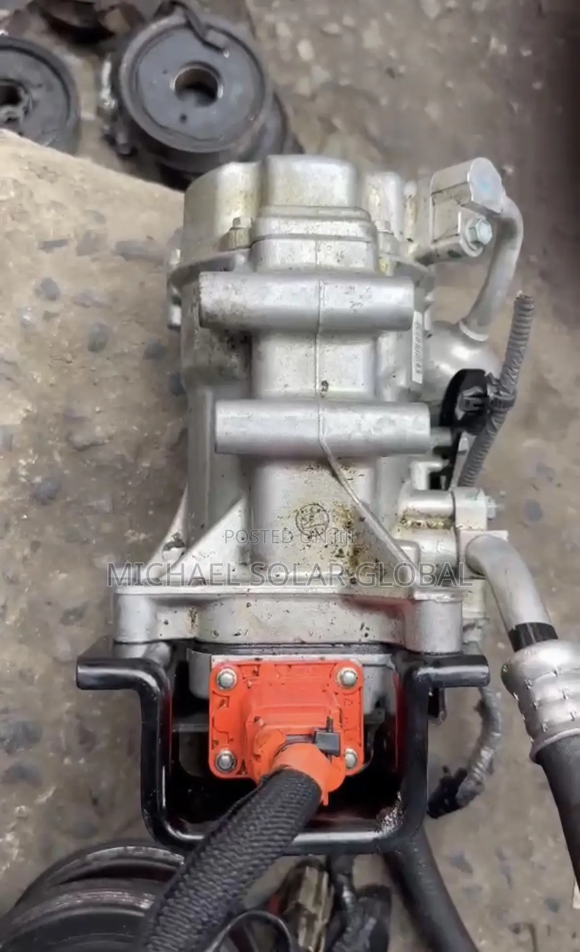 Land Cruiser a/C Hybrid Compressor 2025 Model