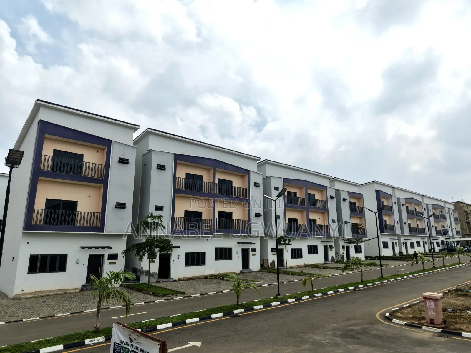 4bdrm Duplex in Royal Plain Estate, Zone B for rent