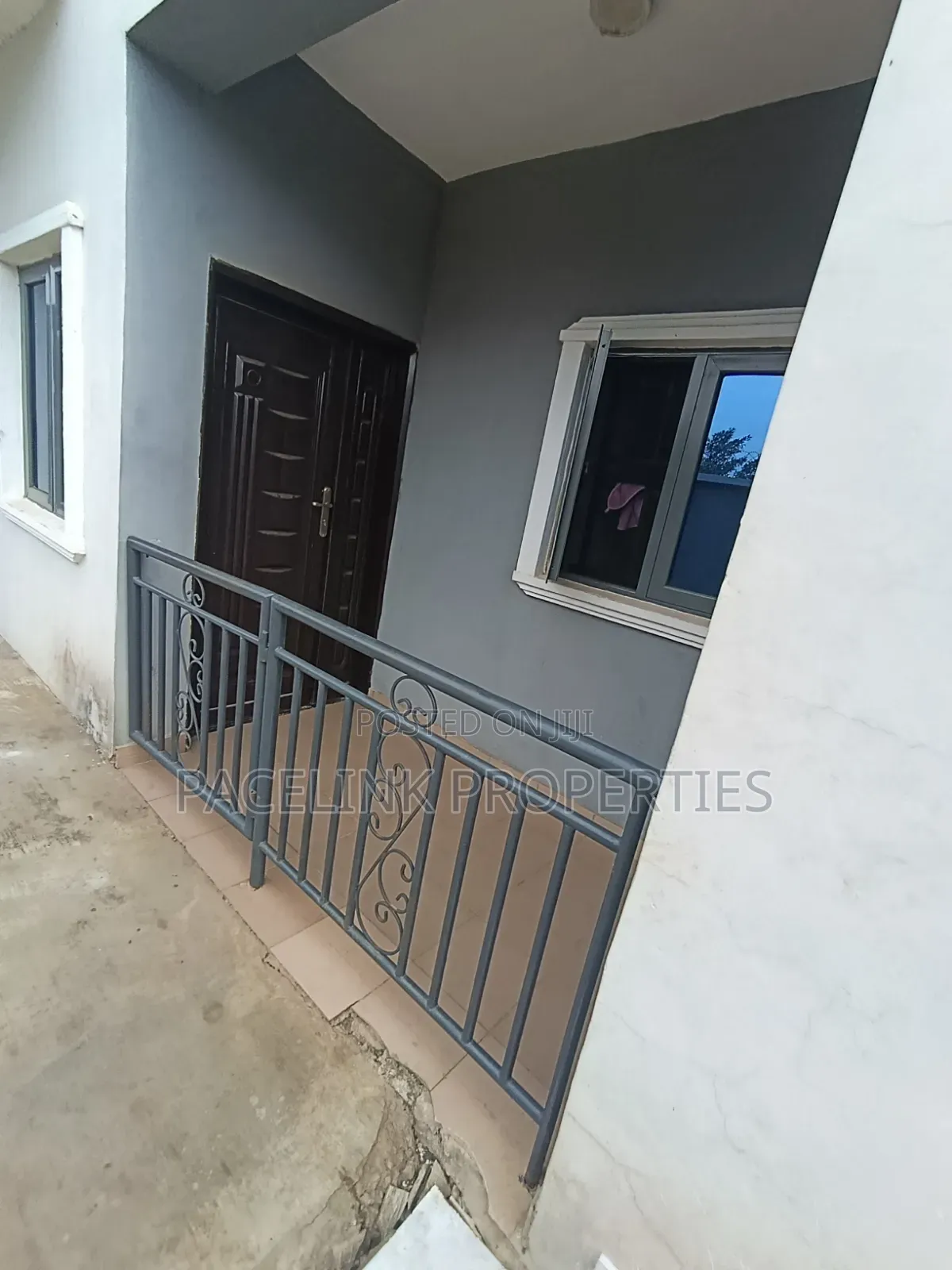 Studio Apartment in Ayobo for rent