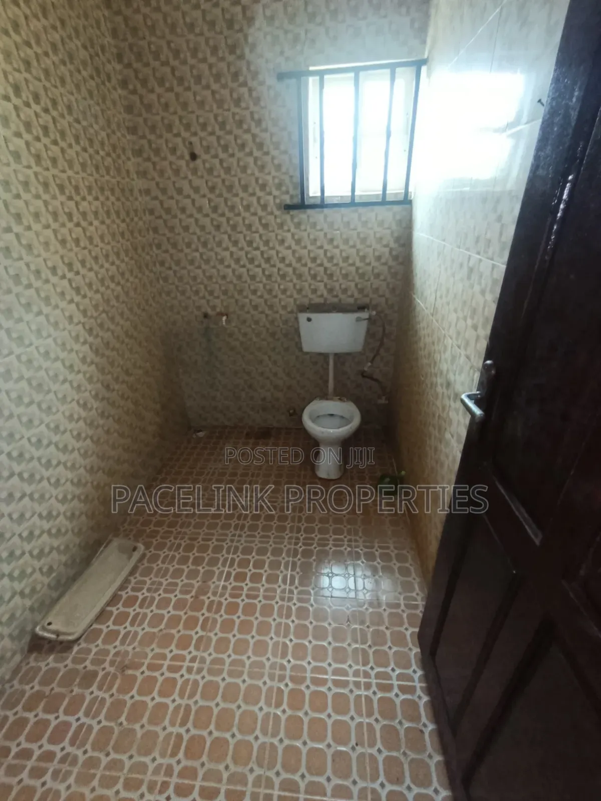 3bdrm Apartment in Ayobo for rent