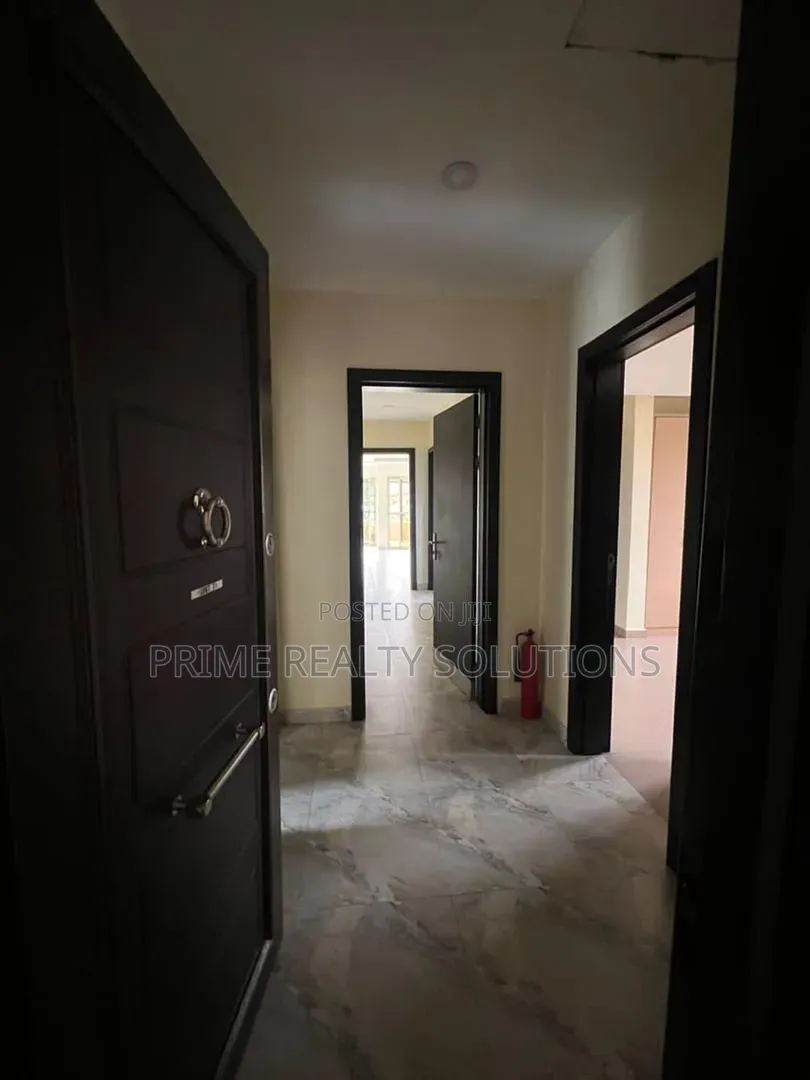 3bdrm Penthouse in Victoria Island Extension for rent