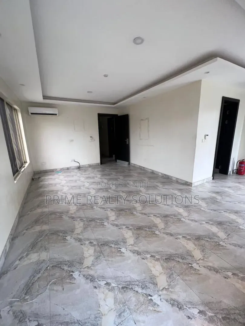 3bdrm Penthouse in Victoria Island Extension for rent