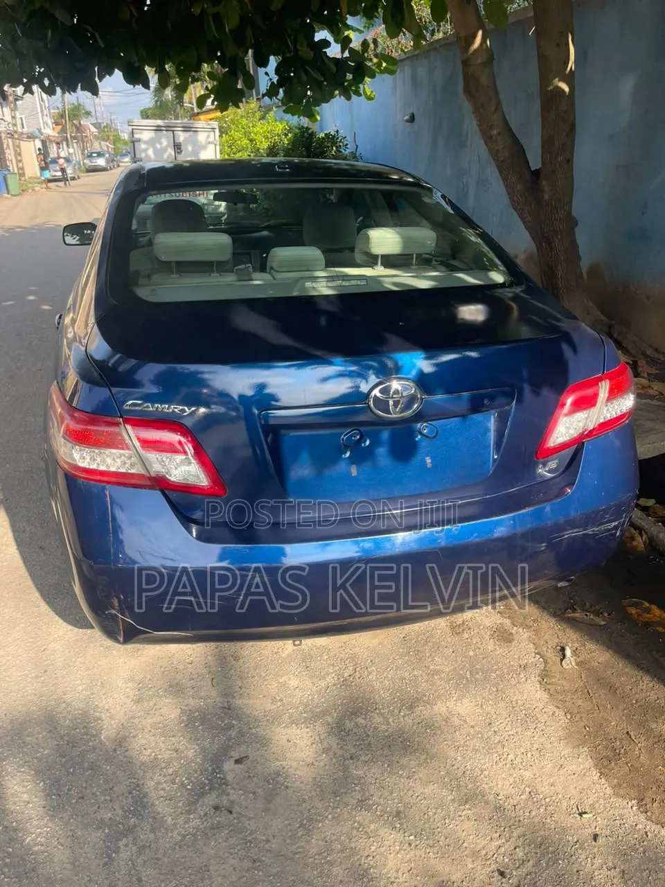 Toyota Camry LE 4dr Sedan (2.5L 4cyl 6A) 2011 Blue