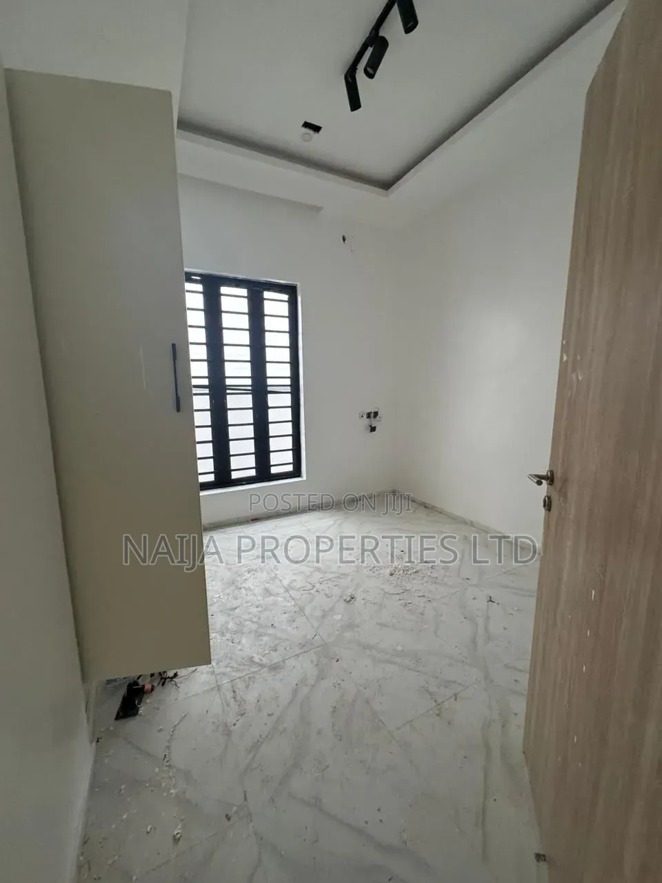 4bdrm Duplex in Orchid, Ikota for rent