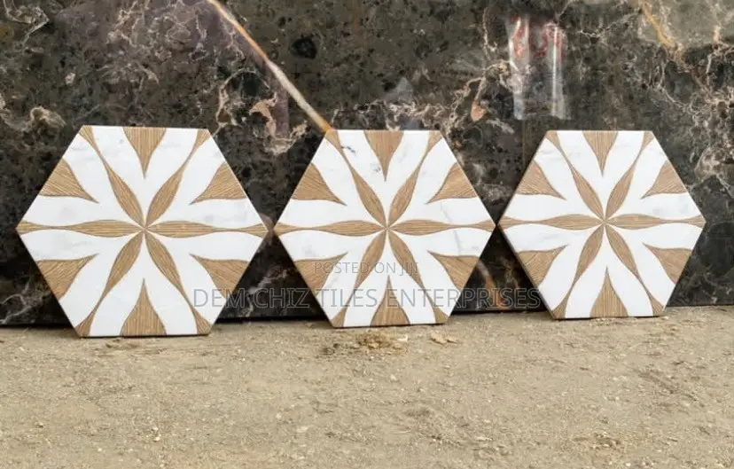 Hexagon Tiles (Llama Flower Loire Floor)