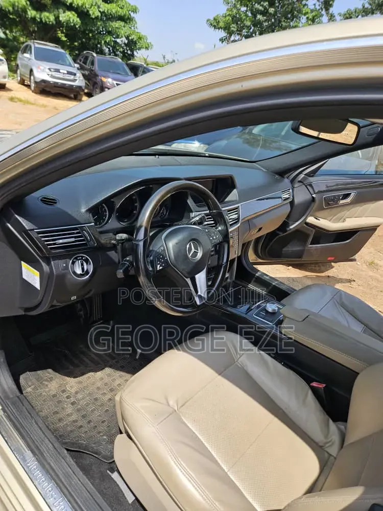 Mercedes-Benz E350 2012 Gold