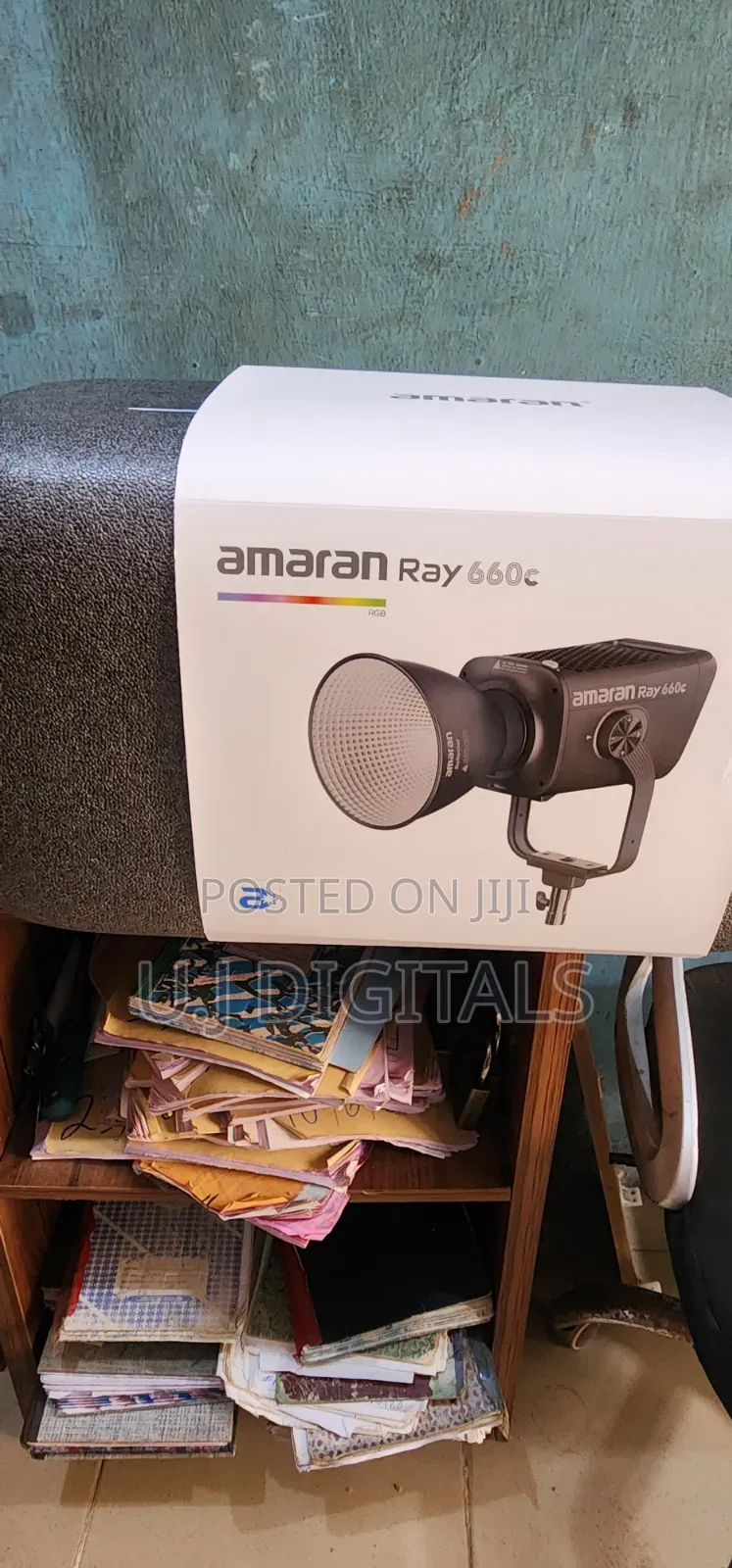 Amaran Ray 660c RGB Professional LED Video Light