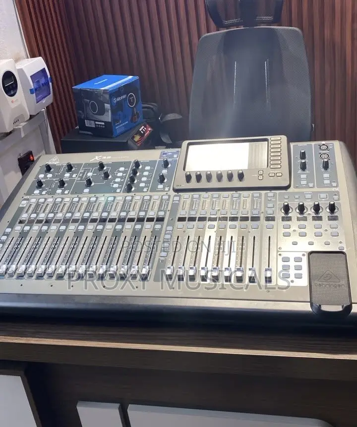 Behringer X32 Digital Mixer