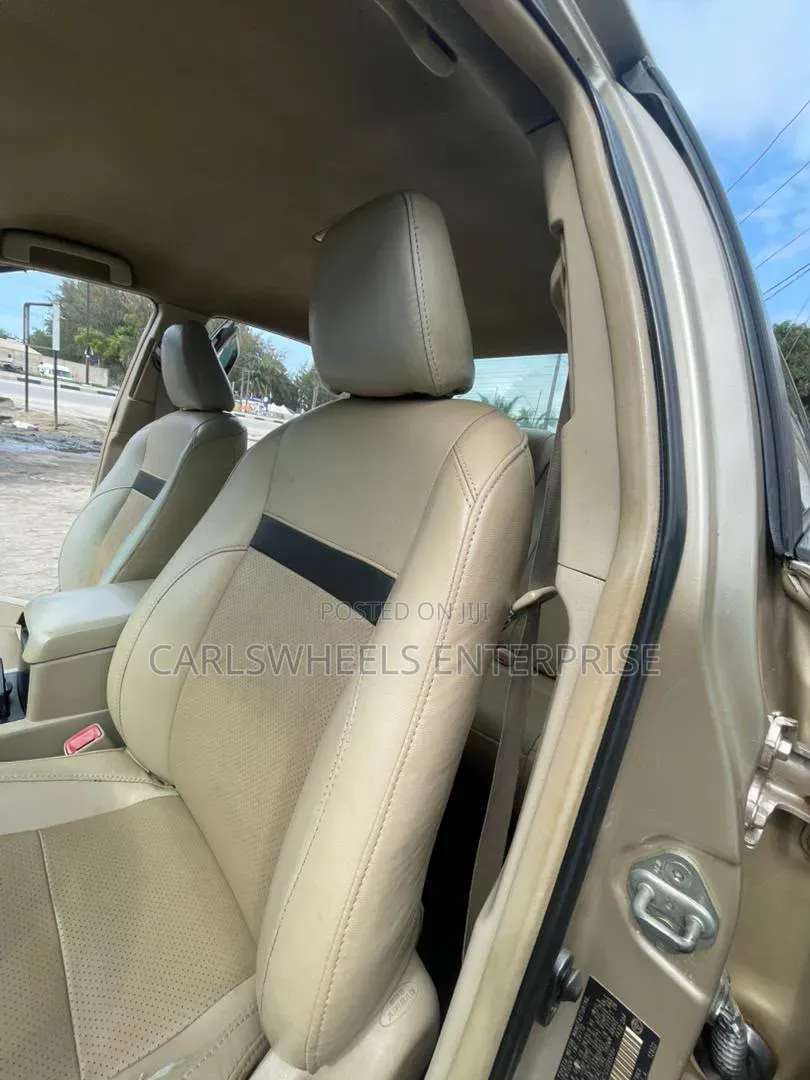 Toyota Camry 2013 Gold