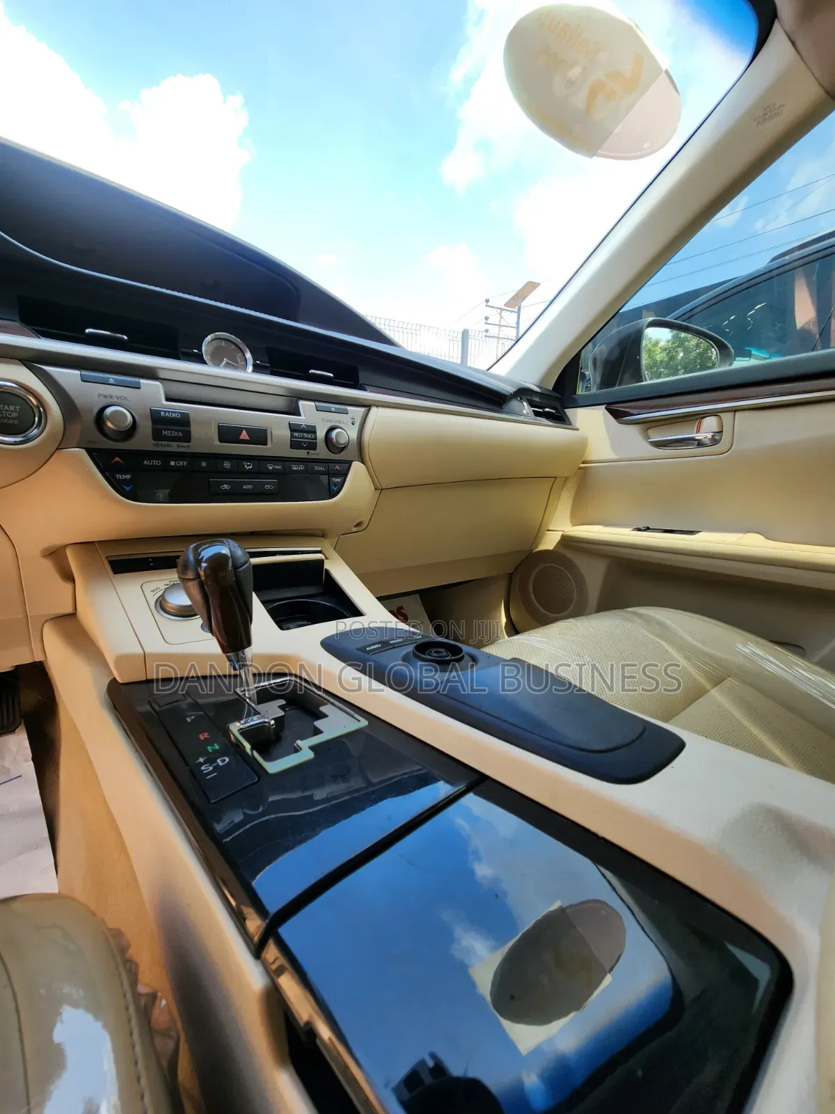 Lexus ES 2014 Brown