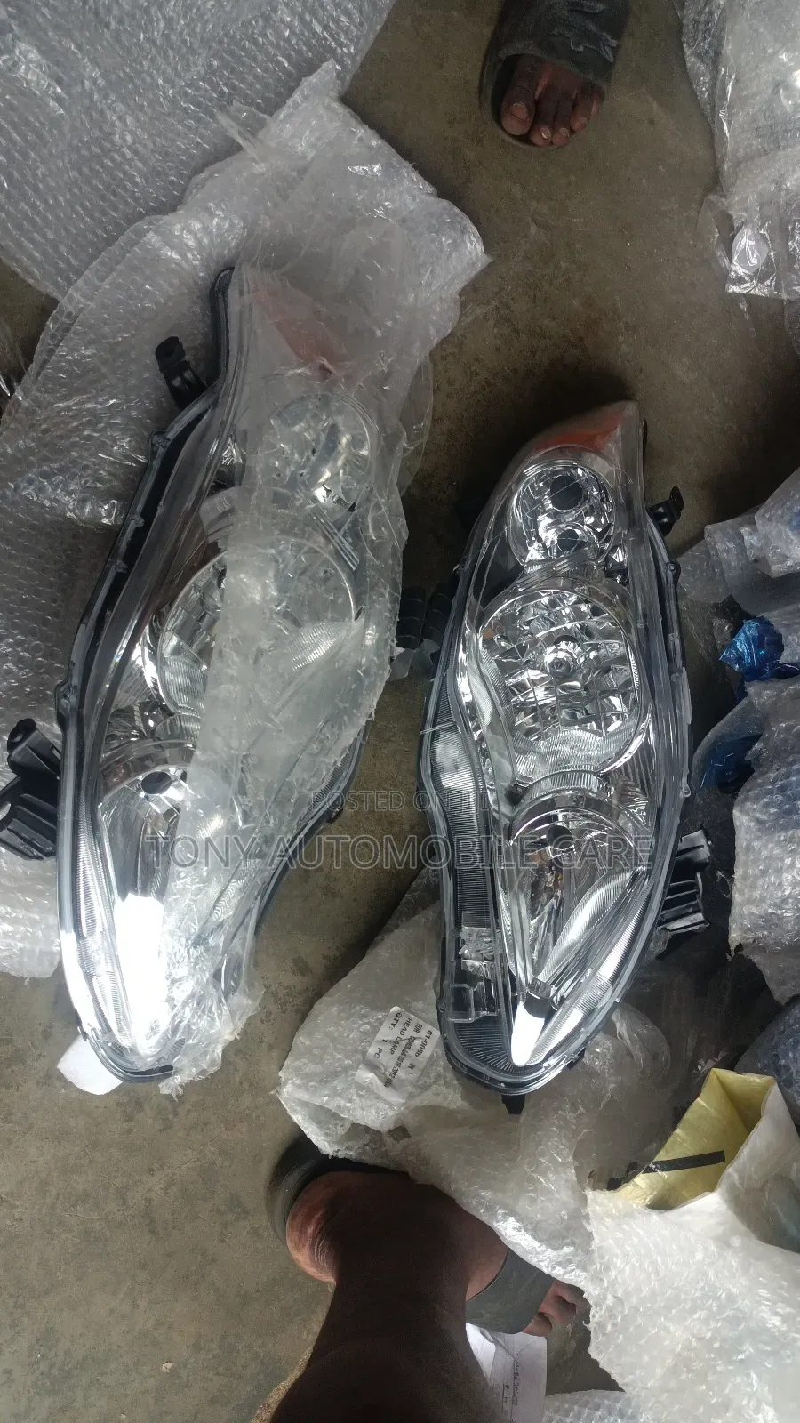 Headlight for Corolla 2010/2012
