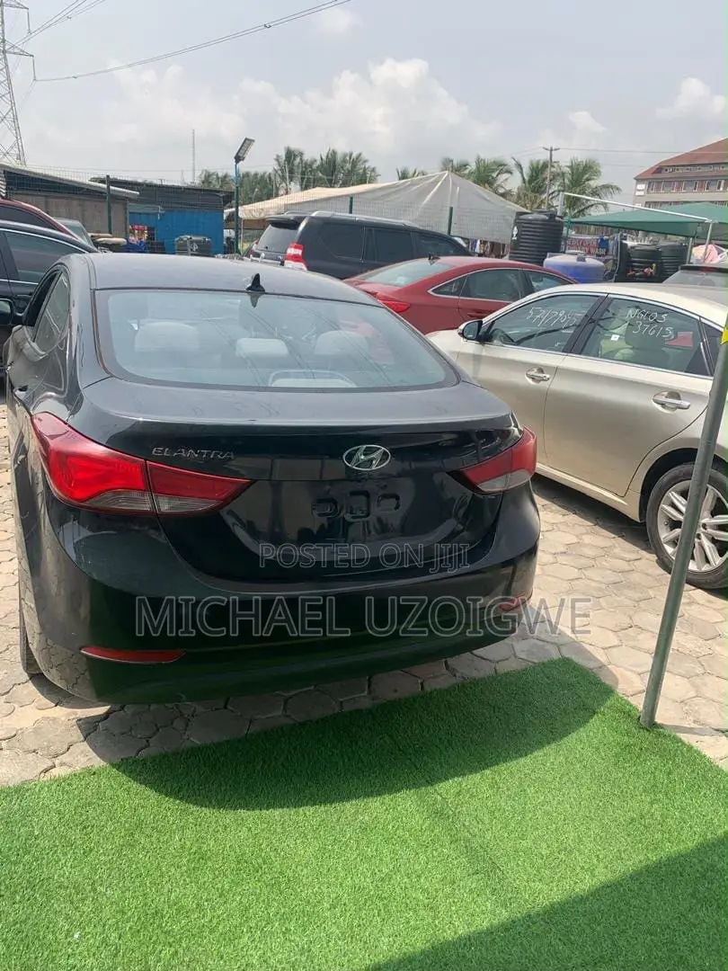 Hyundai Elantra 2014 Black