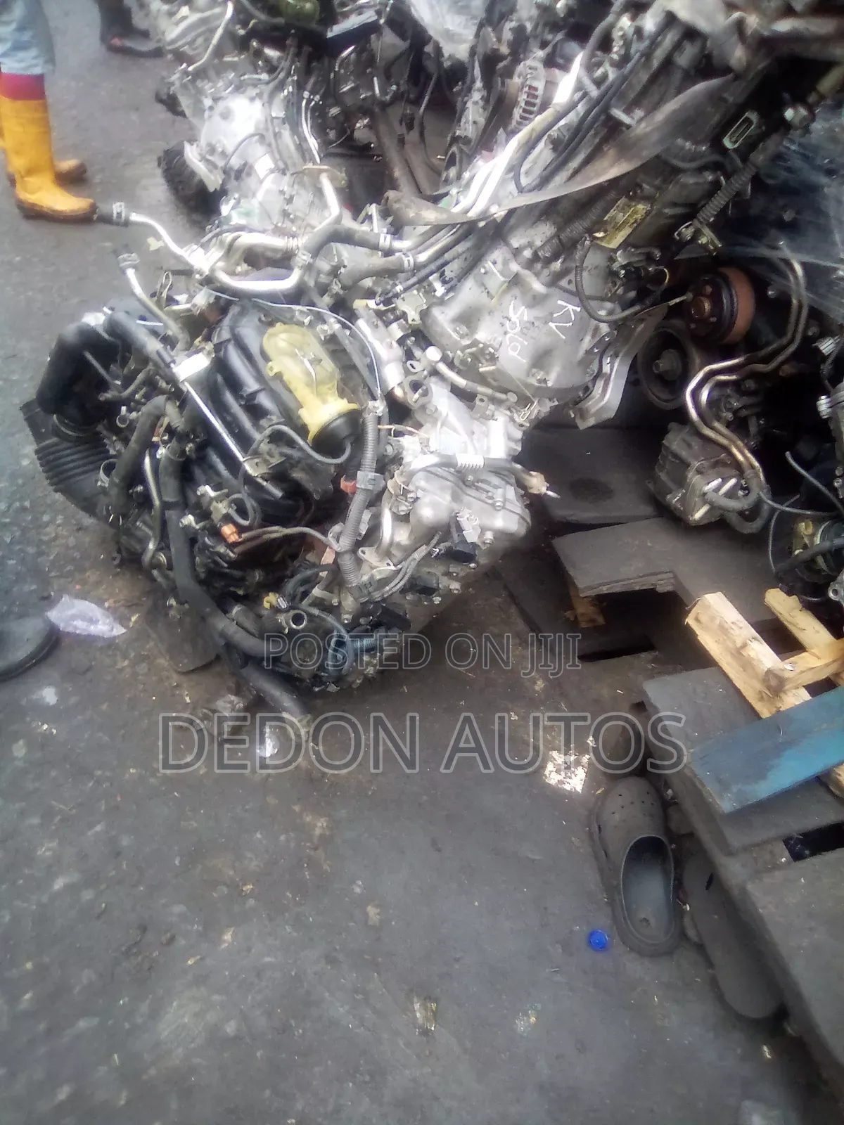 Toyota Tundra 2007-2021 Engine and Transmission.