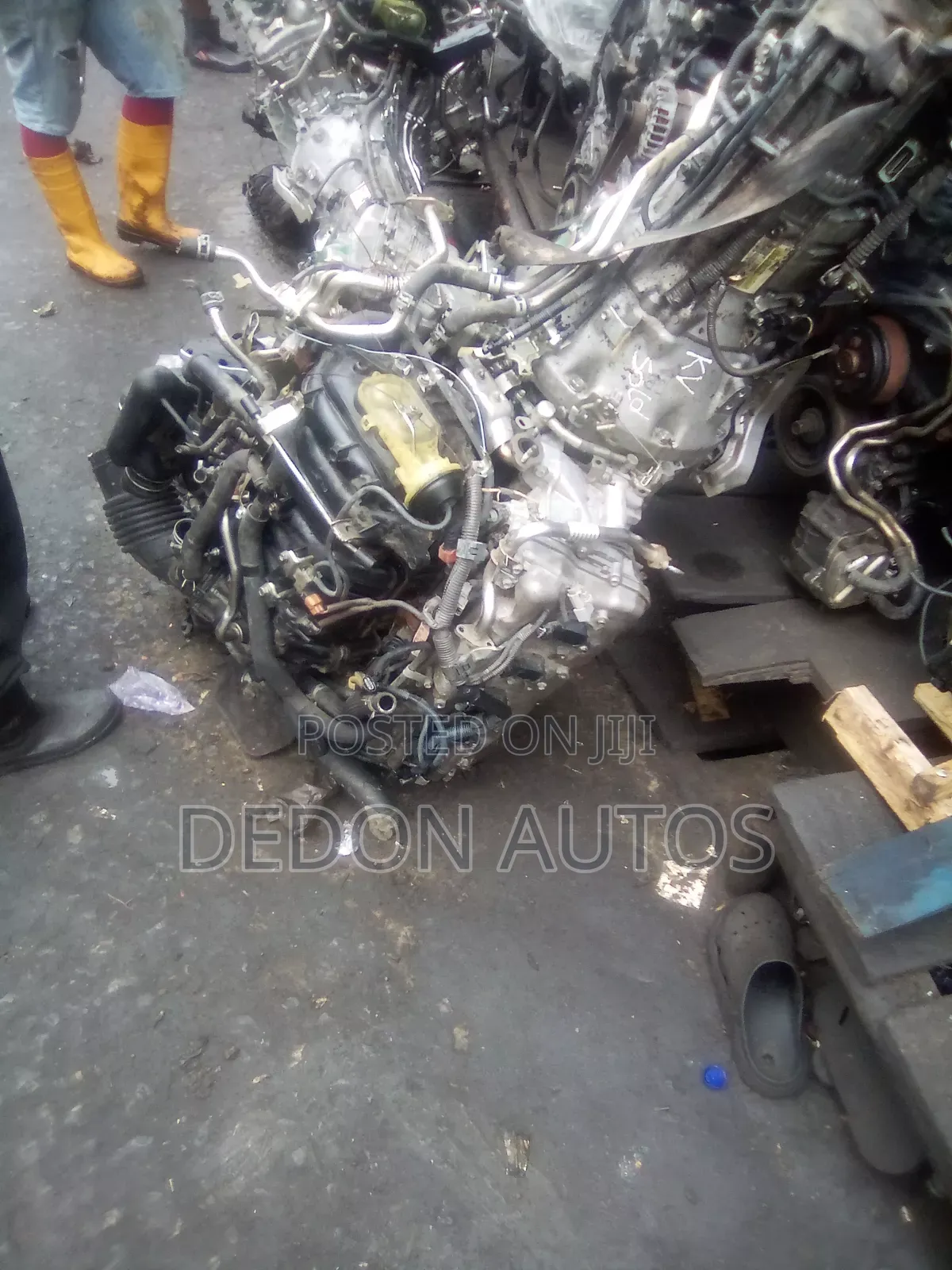 Toyota Tundra 2007-2021 Engine and Transmission.