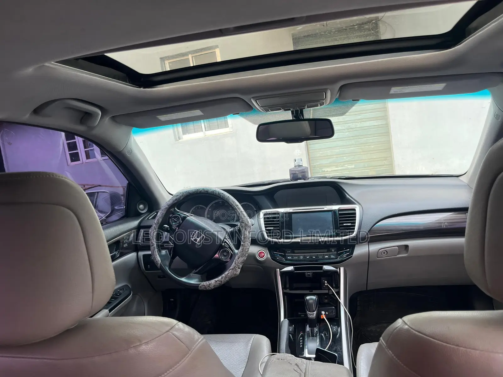 Honda Accord EX-L V-6 4dr Sedan FWD (3.5L 6cyl 6A) 2016 Silver