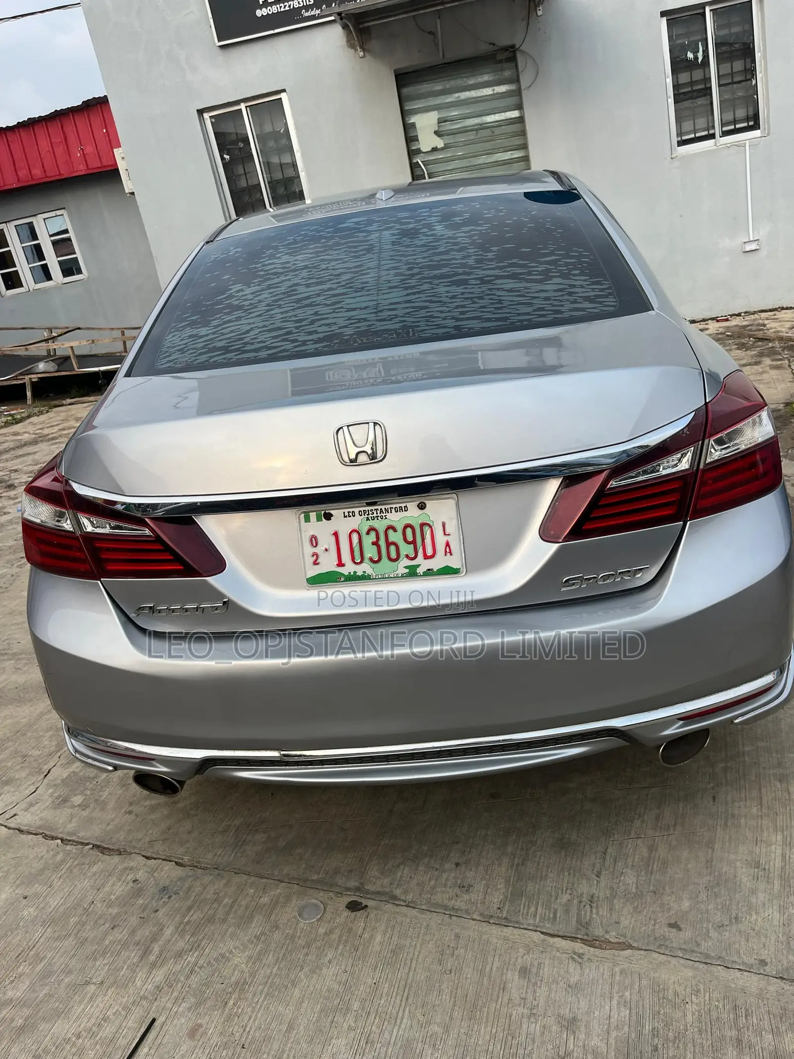 Honda Accord EX-L V-6 4dr Sedan FWD (3.5L 6cyl 6A) 2016 Silver