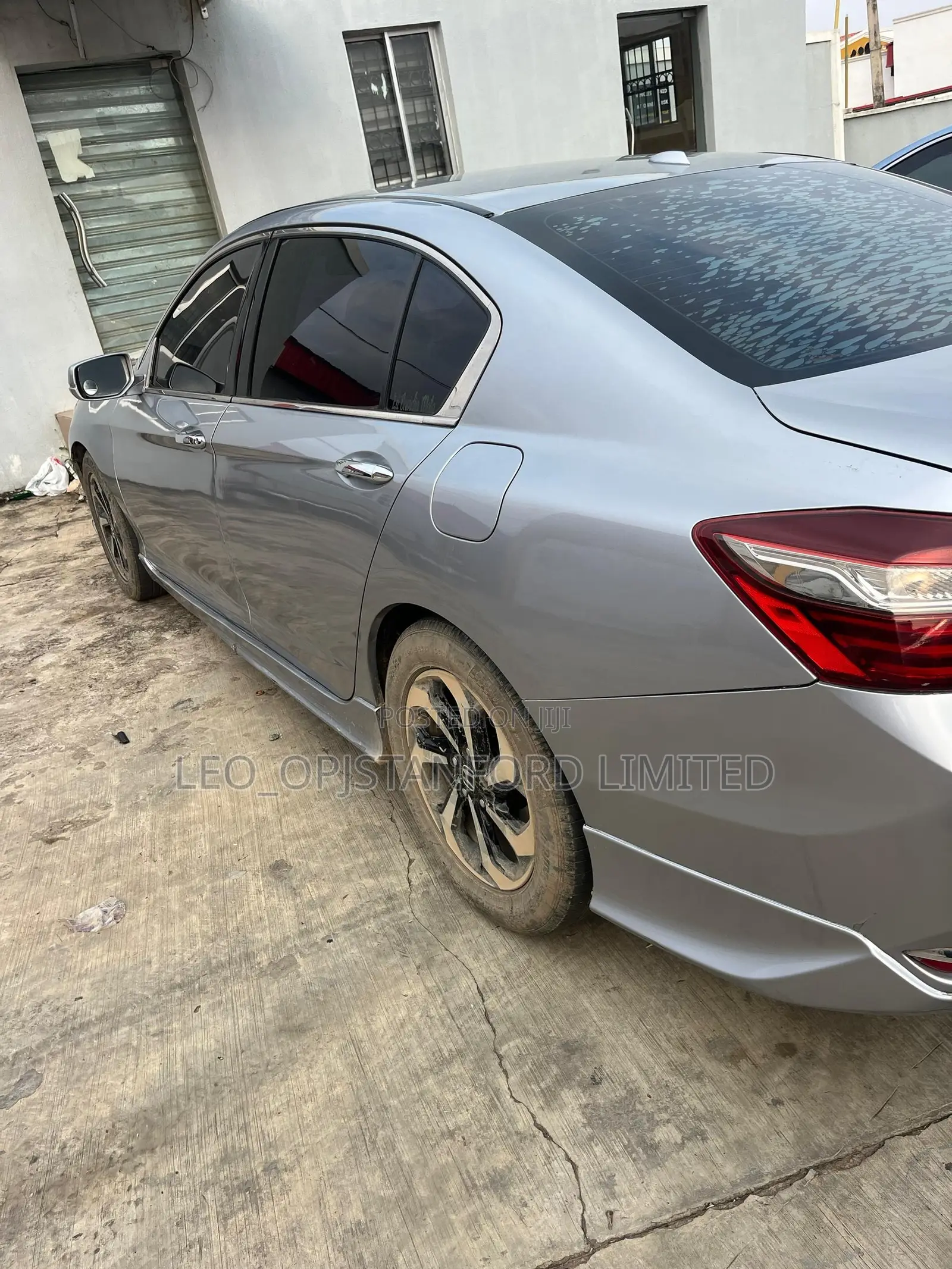 Honda Accord EX-L V-6 4dr Sedan FWD (3.5L 6cyl 6A) 2016 Silver