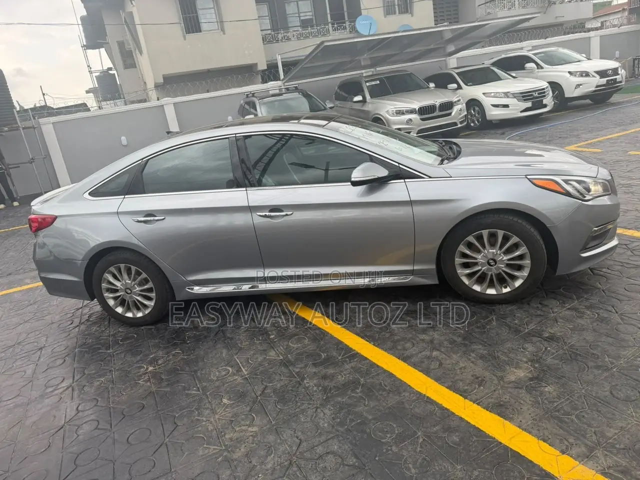 Hyundai Sonata Limited 4dr Sedan (2.4L 4cyl 6A) 2015 Gray