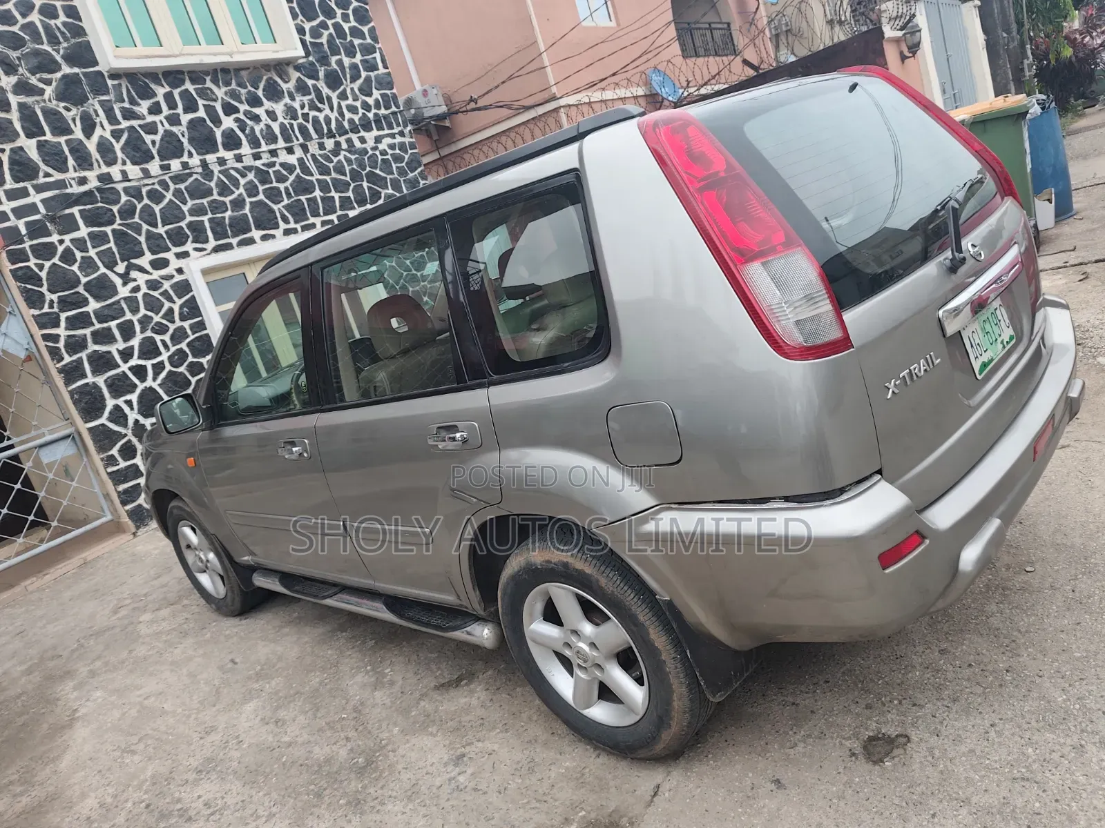 Nissan X-Trail 2005 Gray