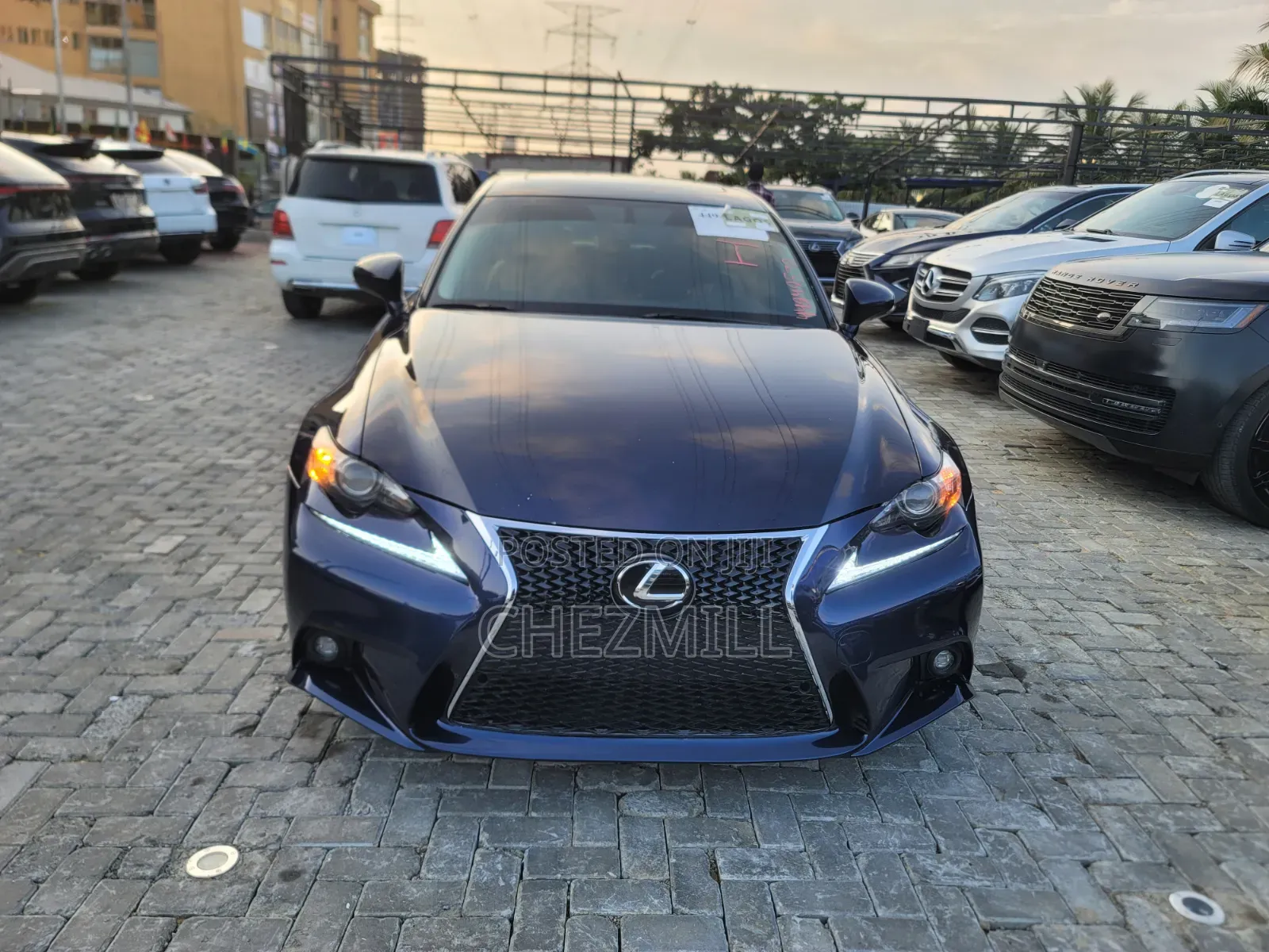 Lexus IS 2015 Blue
