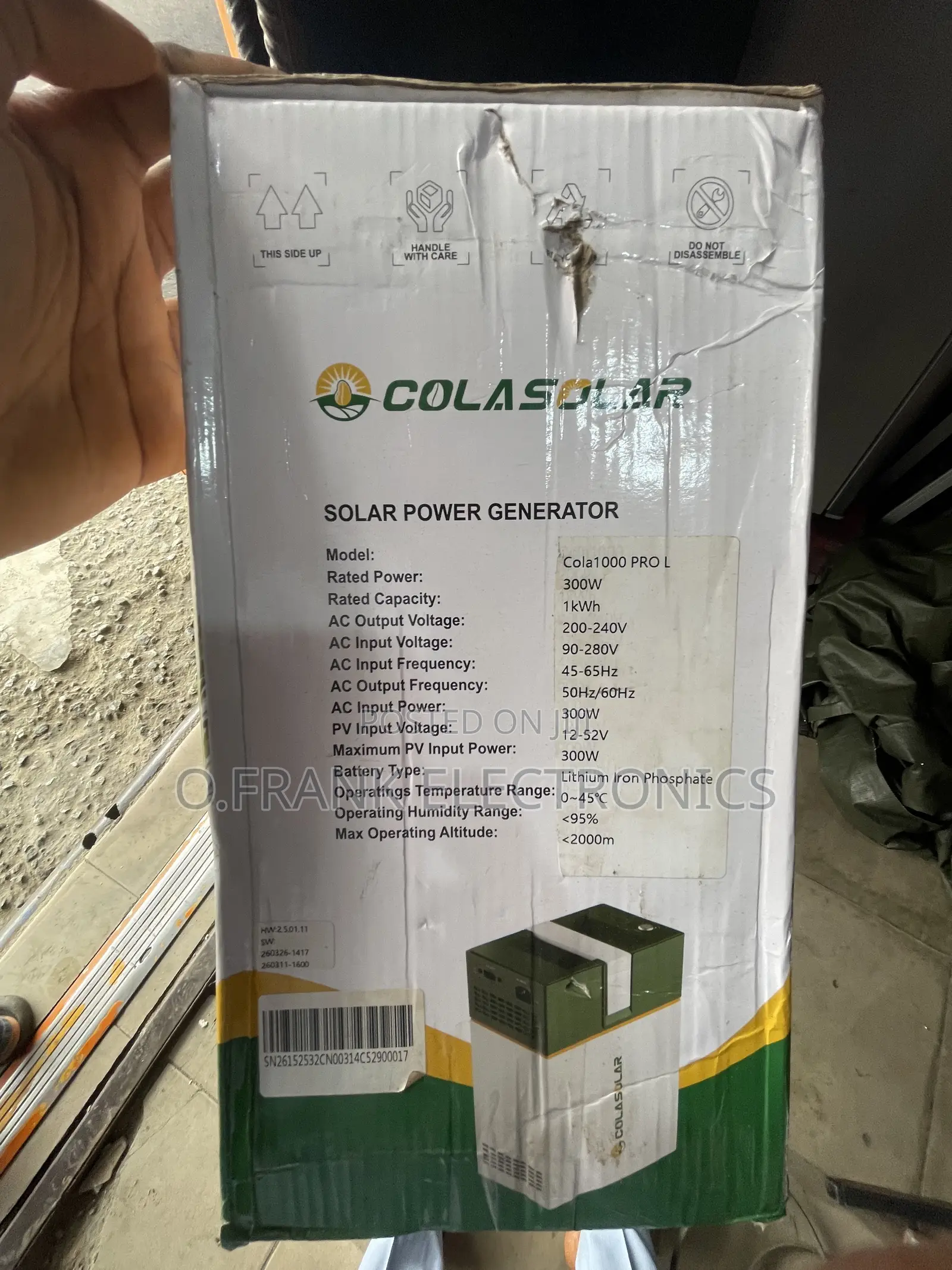 Cola Solar Generator 300W 1KWH
