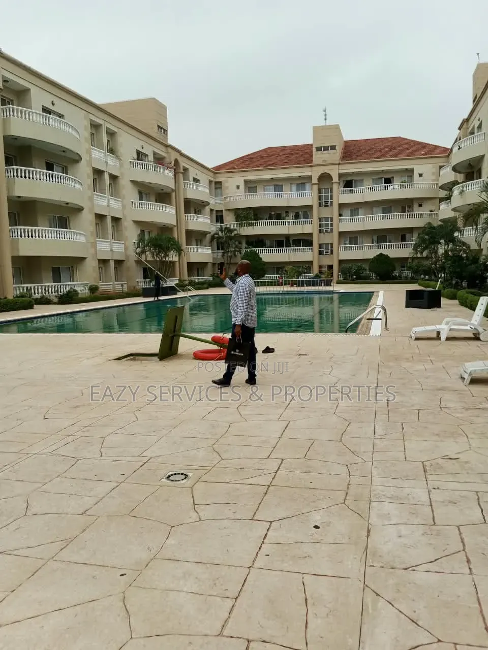 4bdrm Apartment in Banana Island Road for rent