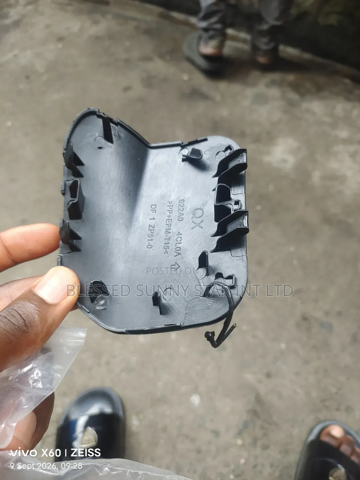 Toyota Cover Nissan Xtrail or Rouge