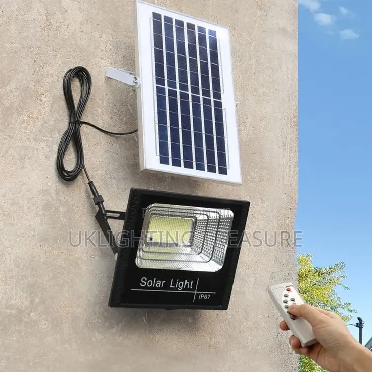 100w Solar Flood Light