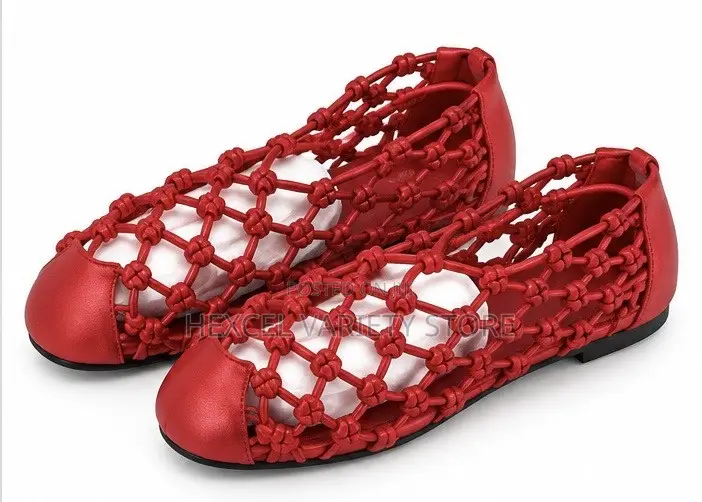 Ladies Stylish Woven Cage Ballet Flats